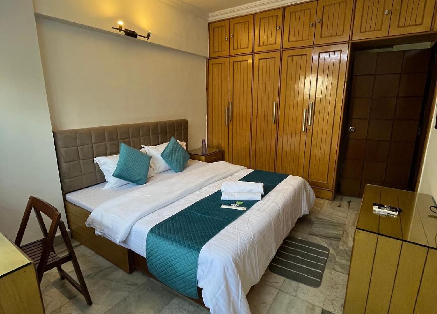 Urbannest Homes - Powai 3* Mumbai