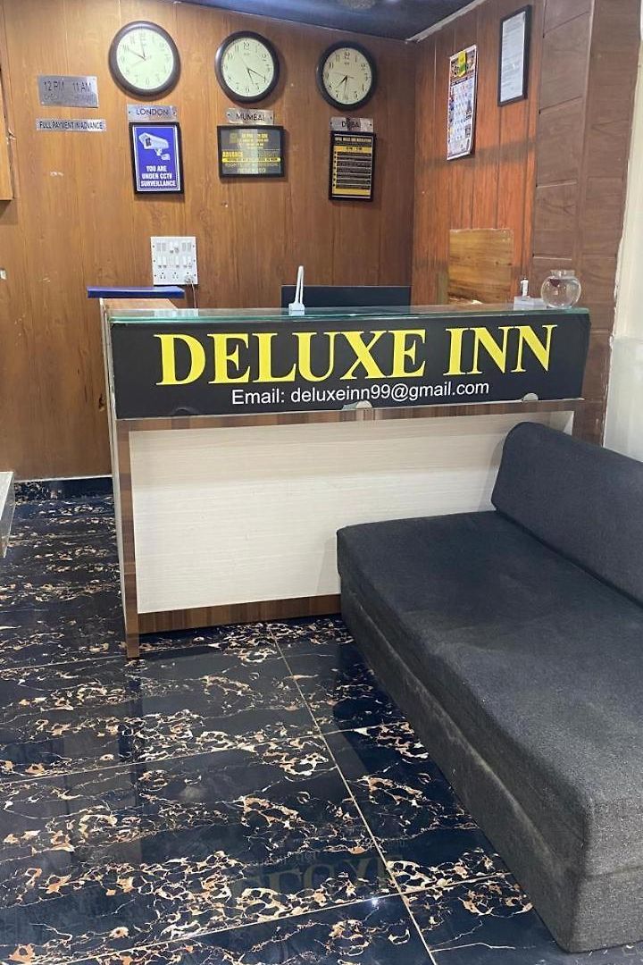Deluxe - Near Kokilaben Dhirubhai Ambani Hospital Hotel 3*