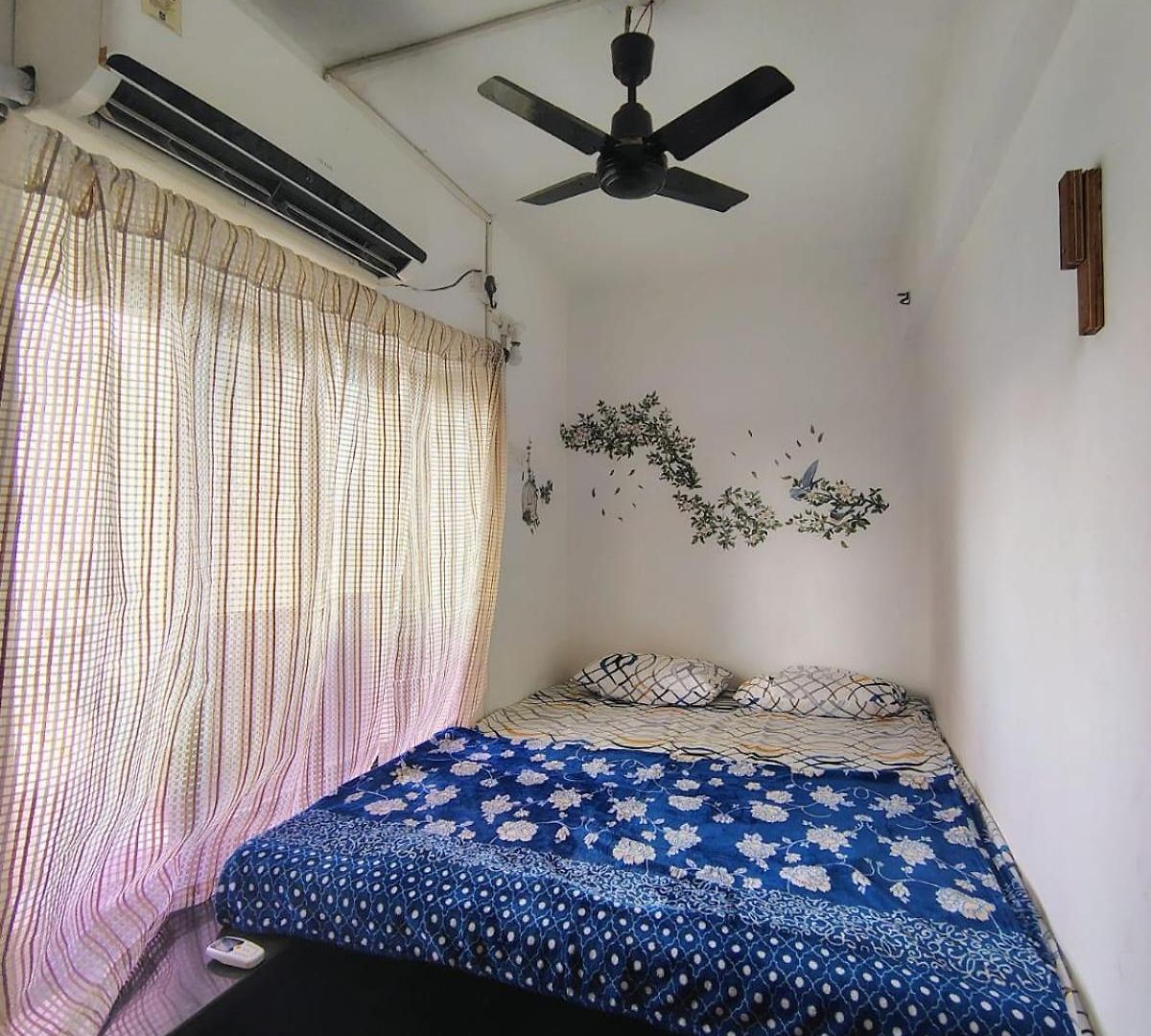 Apartment Cozy Camper Styled *