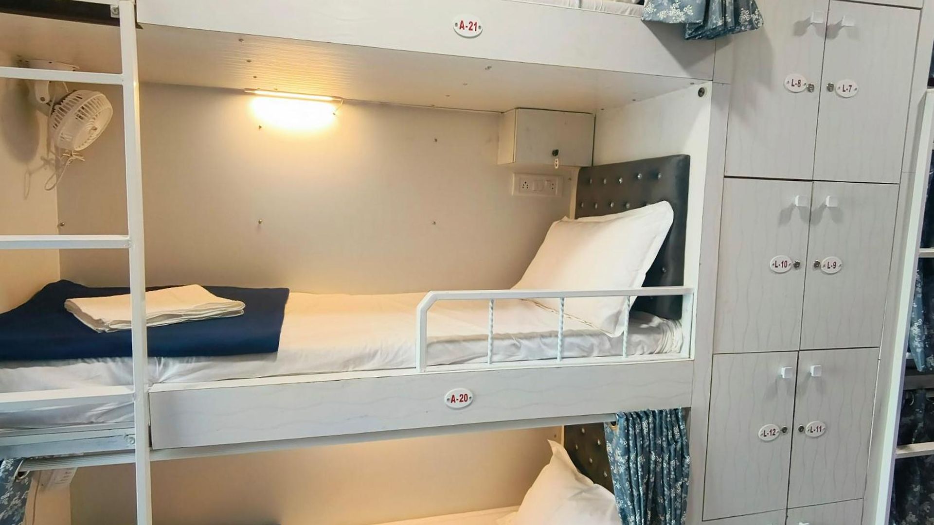 Marol Metro Guest house Mumbai