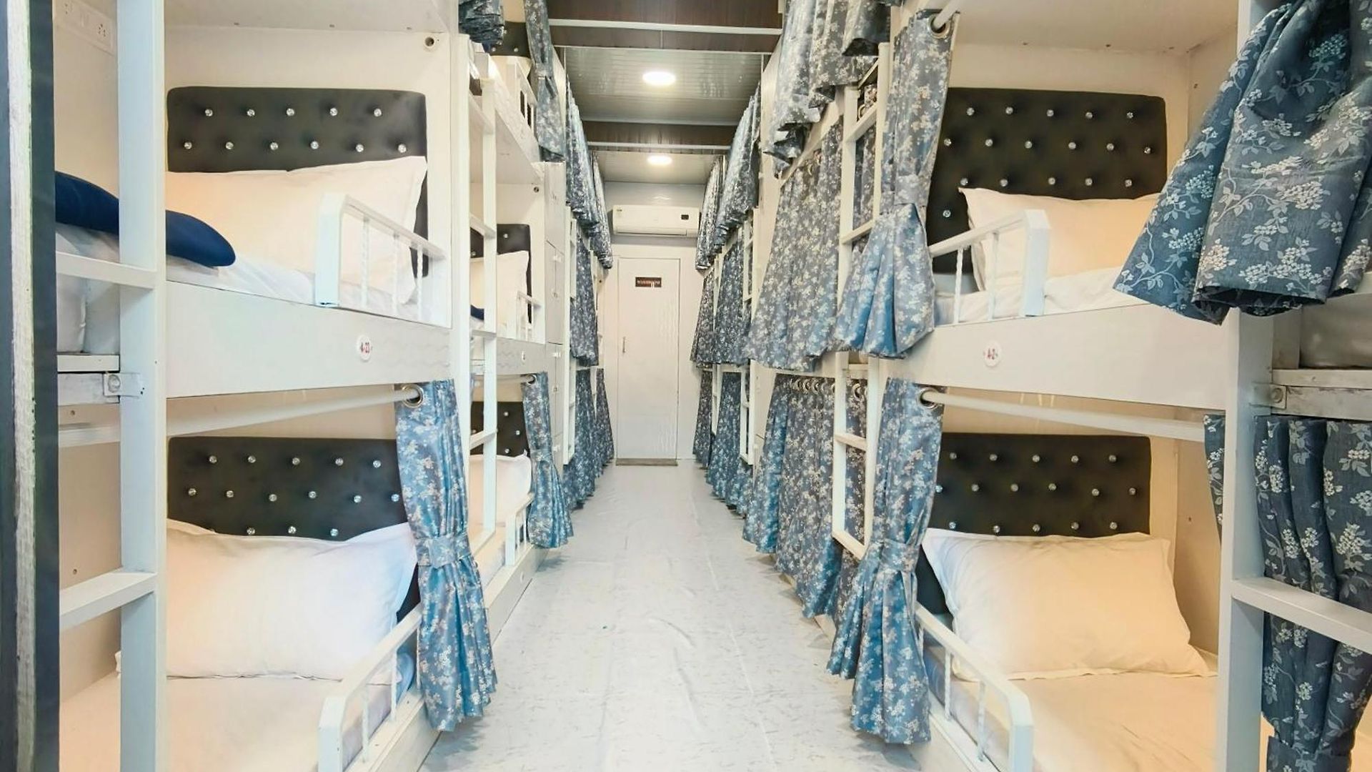 Marol Metro Guest house