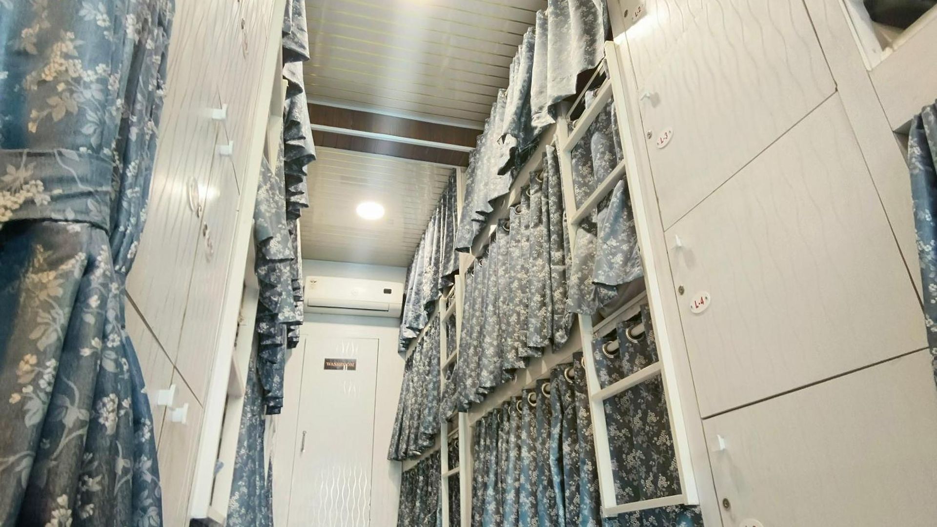 Marol Metro Guest house *