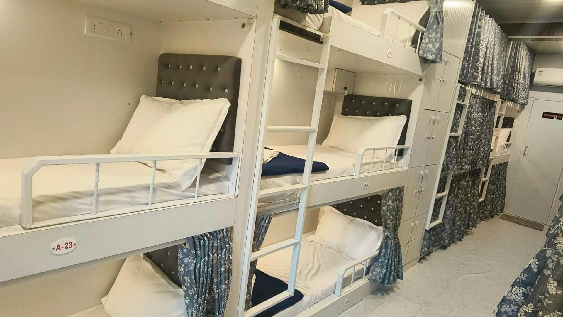 Marol Metro Guest house