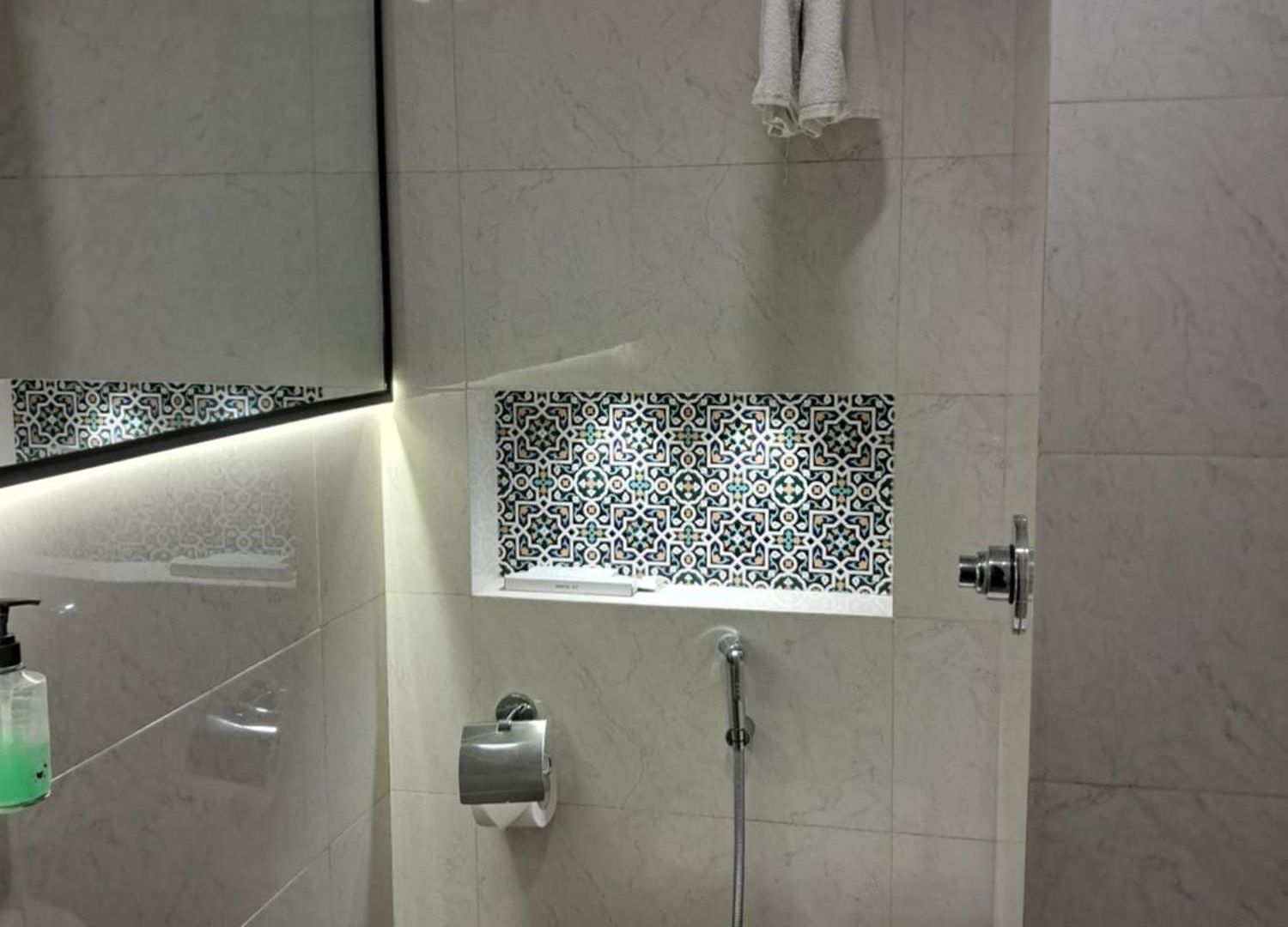 Hotel Click Andheri Midc