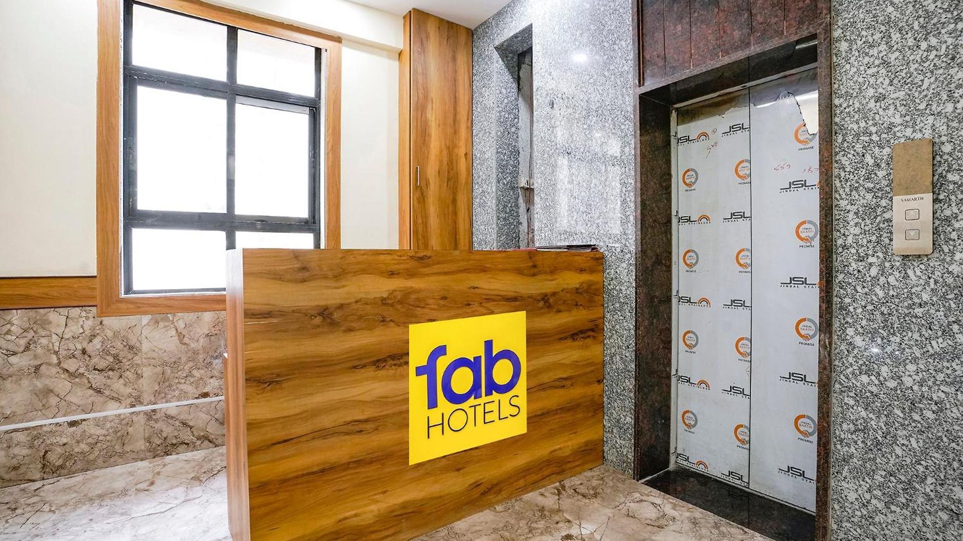 Fabhotel 7 Square - Nr Bkc