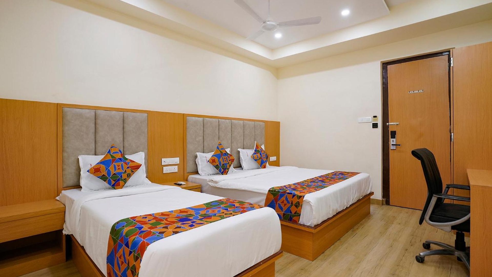 Hotel Fabhotel 7 Square - Nr Bkc 3*