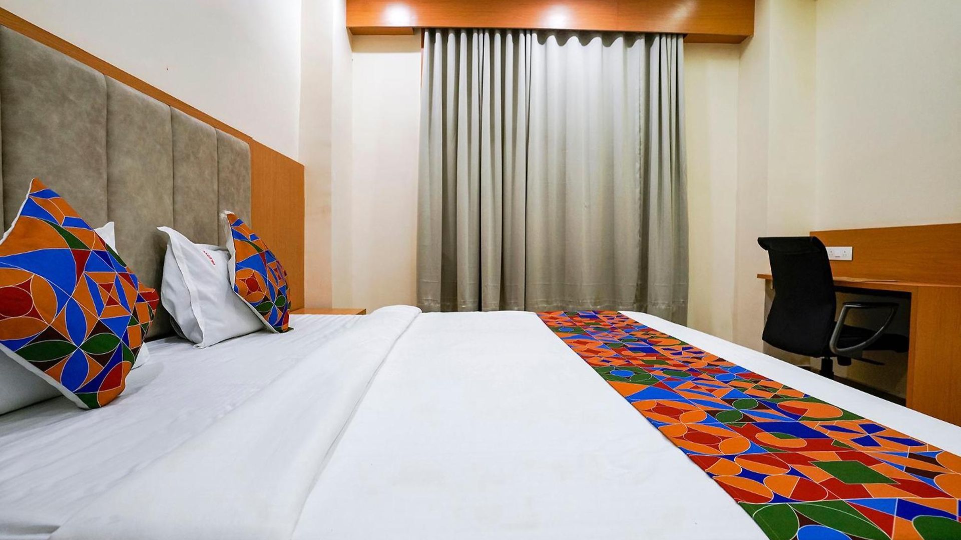 Fabhotel 7 Square - Nr Bkc Hotel 3*