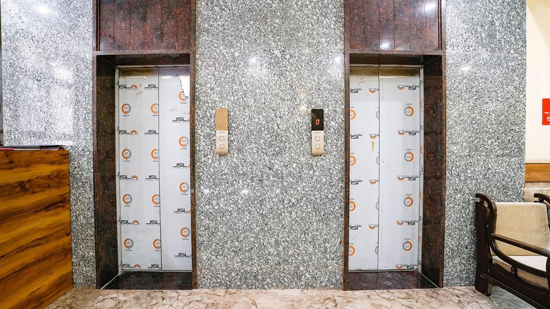 Fabhotel 7 Square - Nr Bkc Mumbai