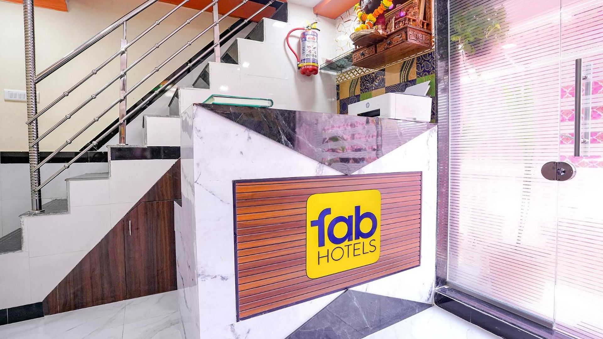 Hotel Via Raj Palace Mumbai
