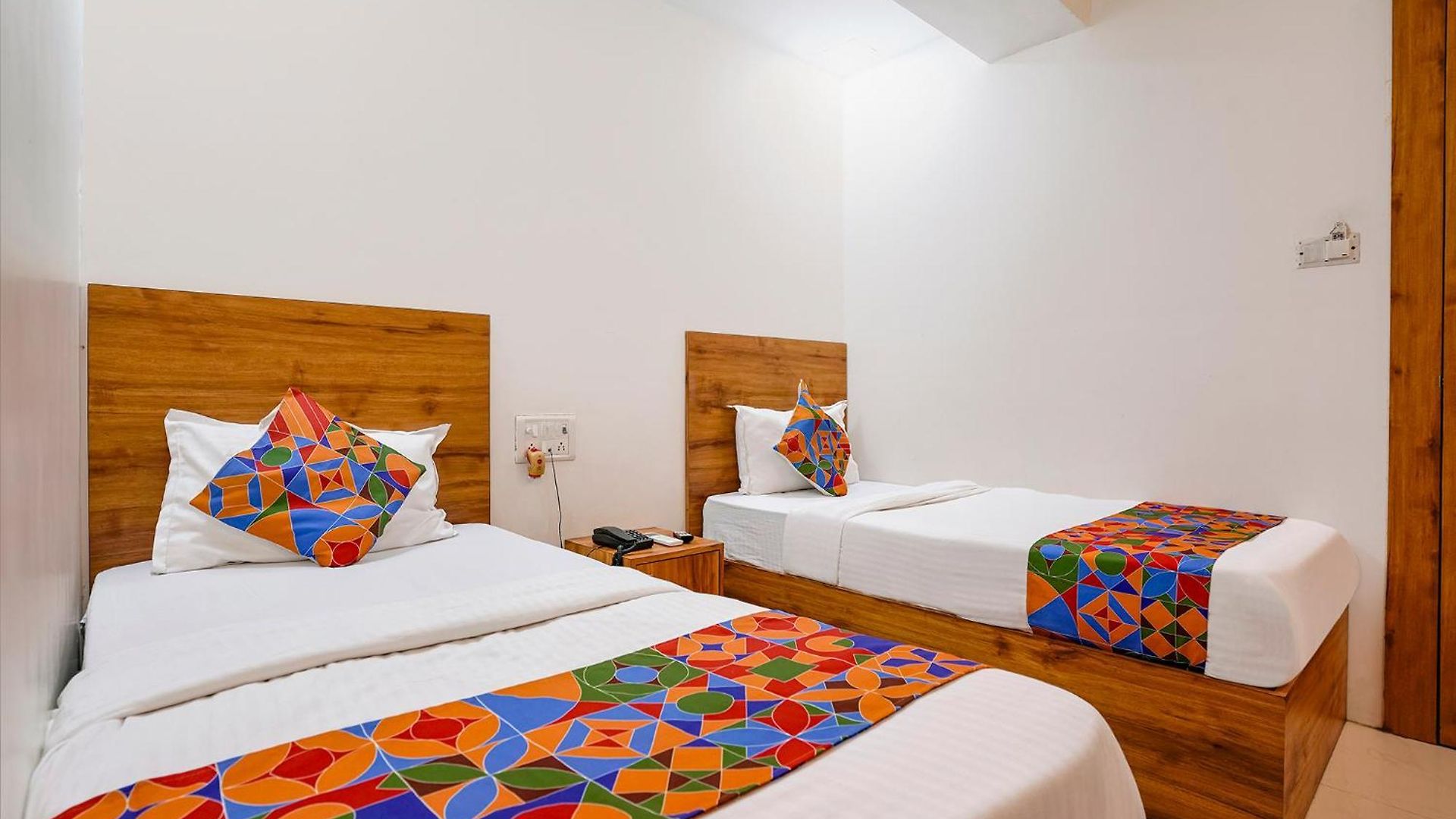 Fabhotel Shiv Leela Grand Mumbai
