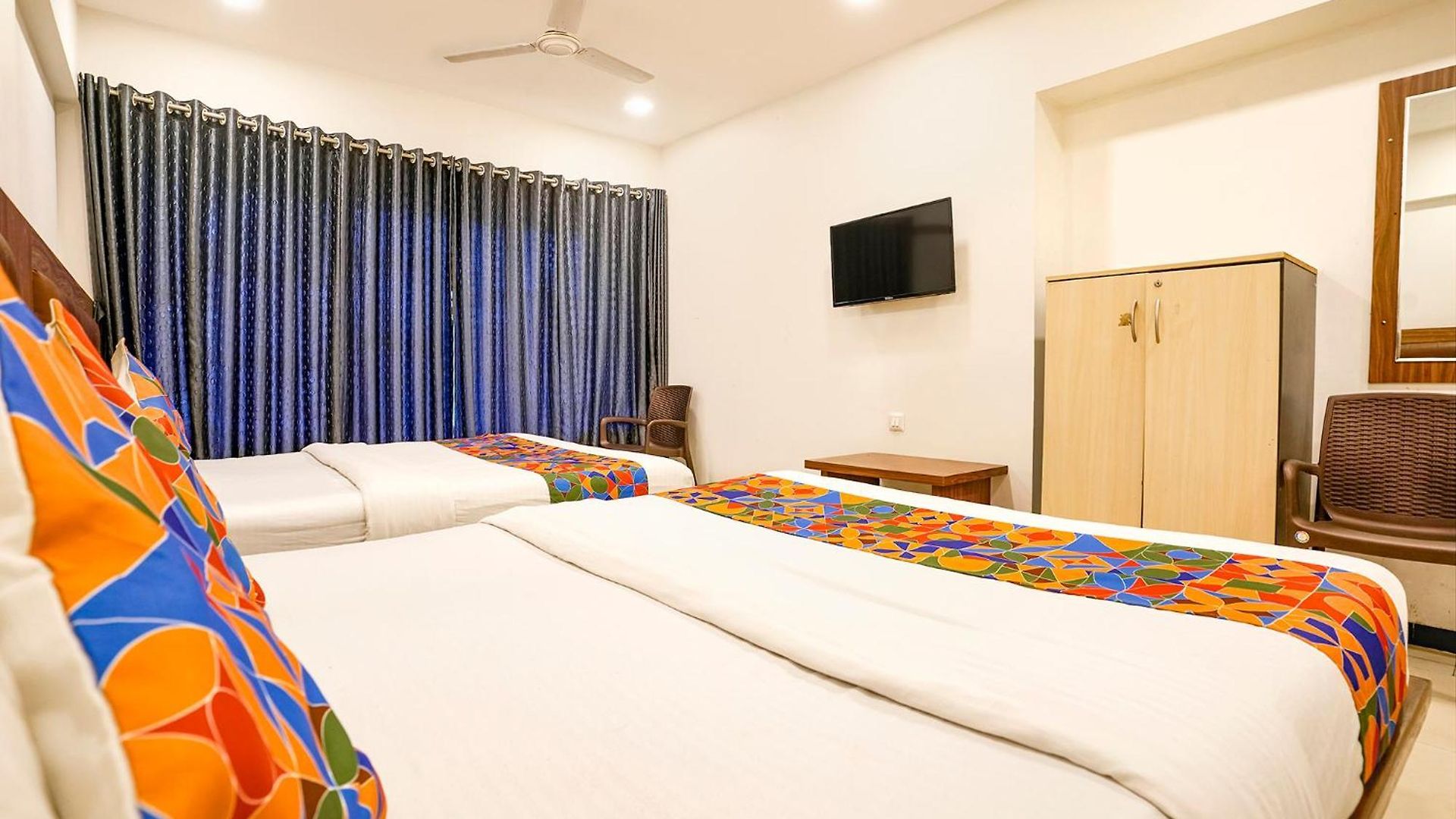 Fabhotel Shiv Leela Grand
