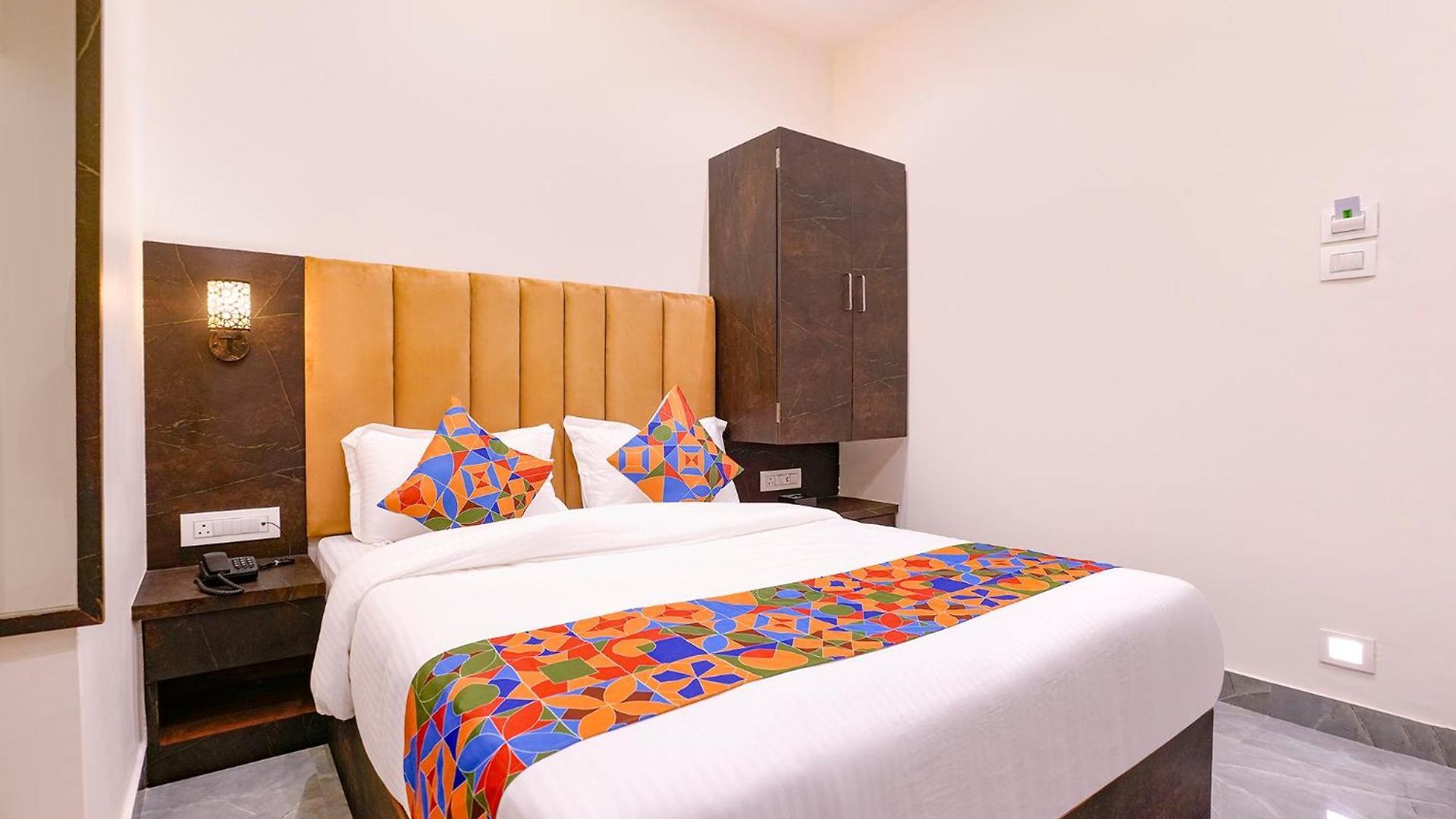Fabhotel Gateway 2*
