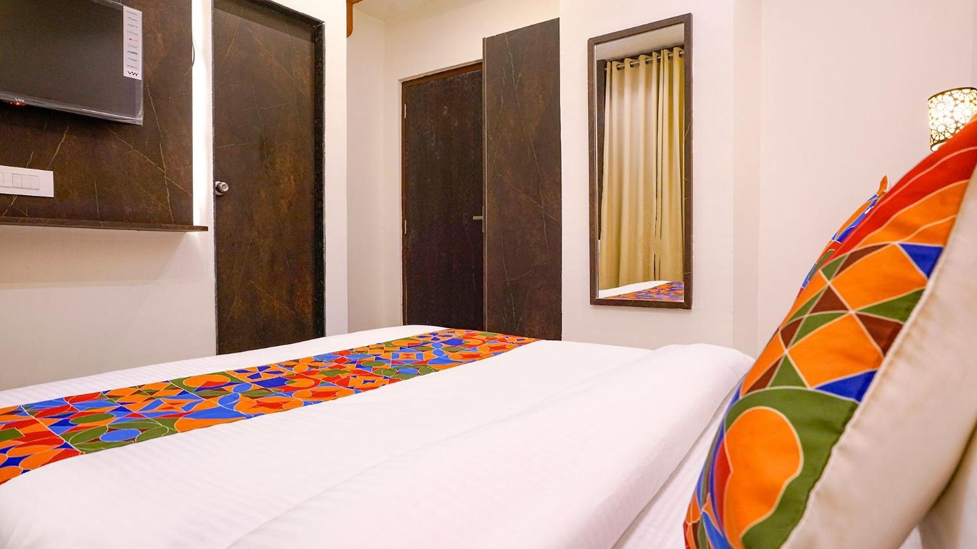 Fabhotel Gateway