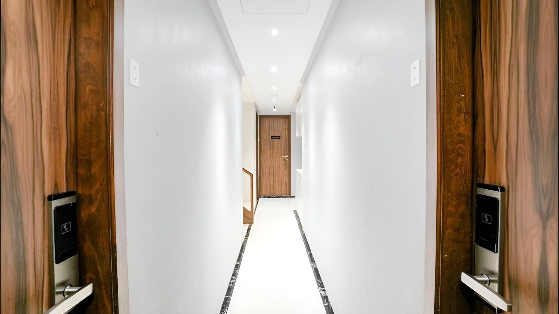 Glitz Dream Residency Nr Iit - Powai Mumbai