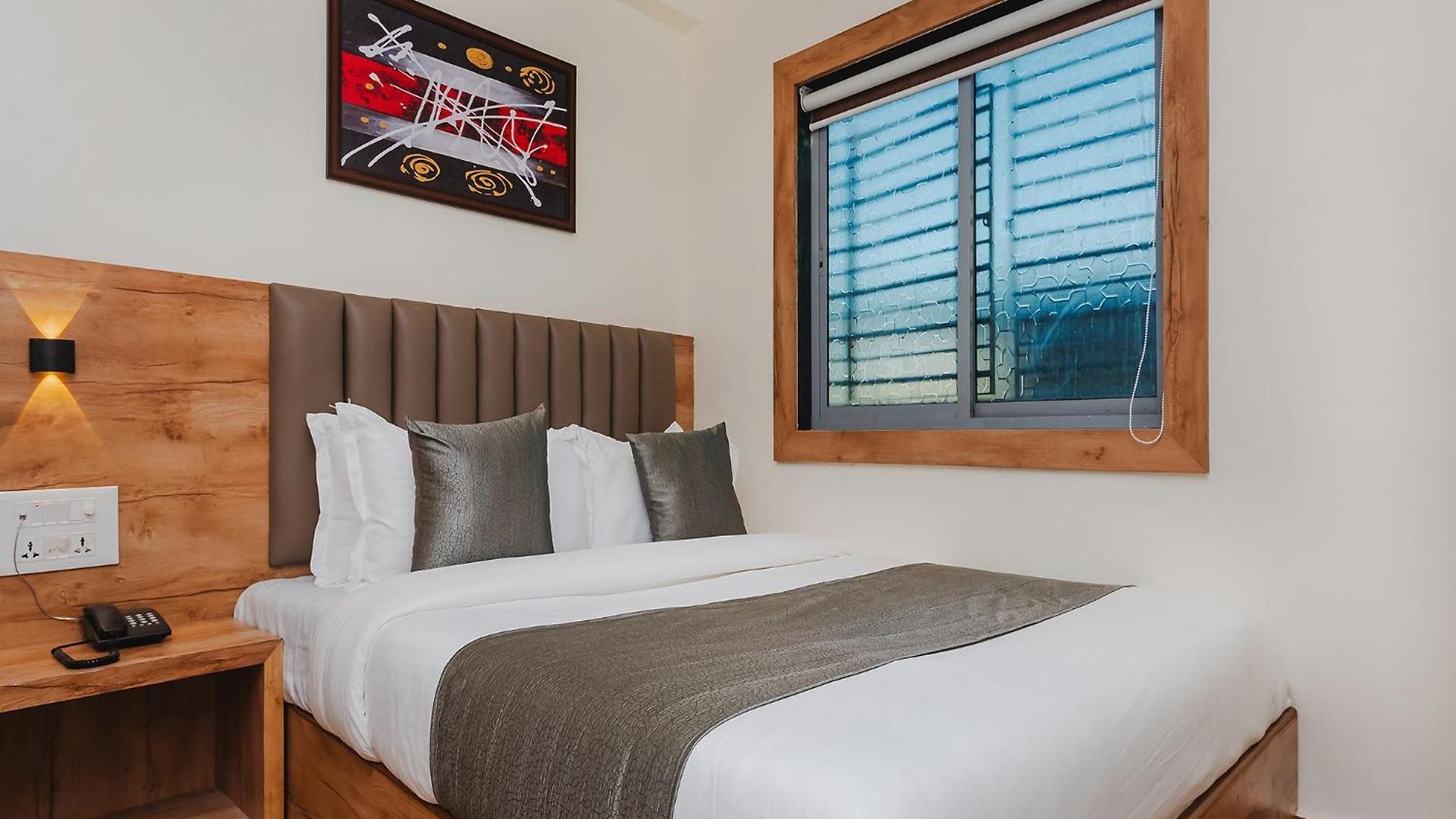 Fabhotel Airport Palace - Nr International Airport Hotel Mumbai