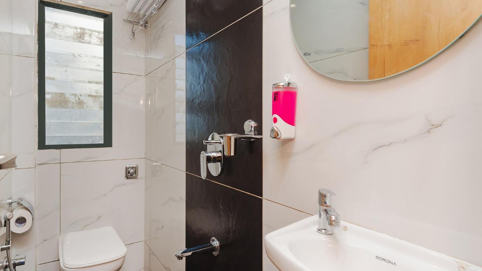 Fabhotel Airport Palace - Nr International Airport 3* Mumbai