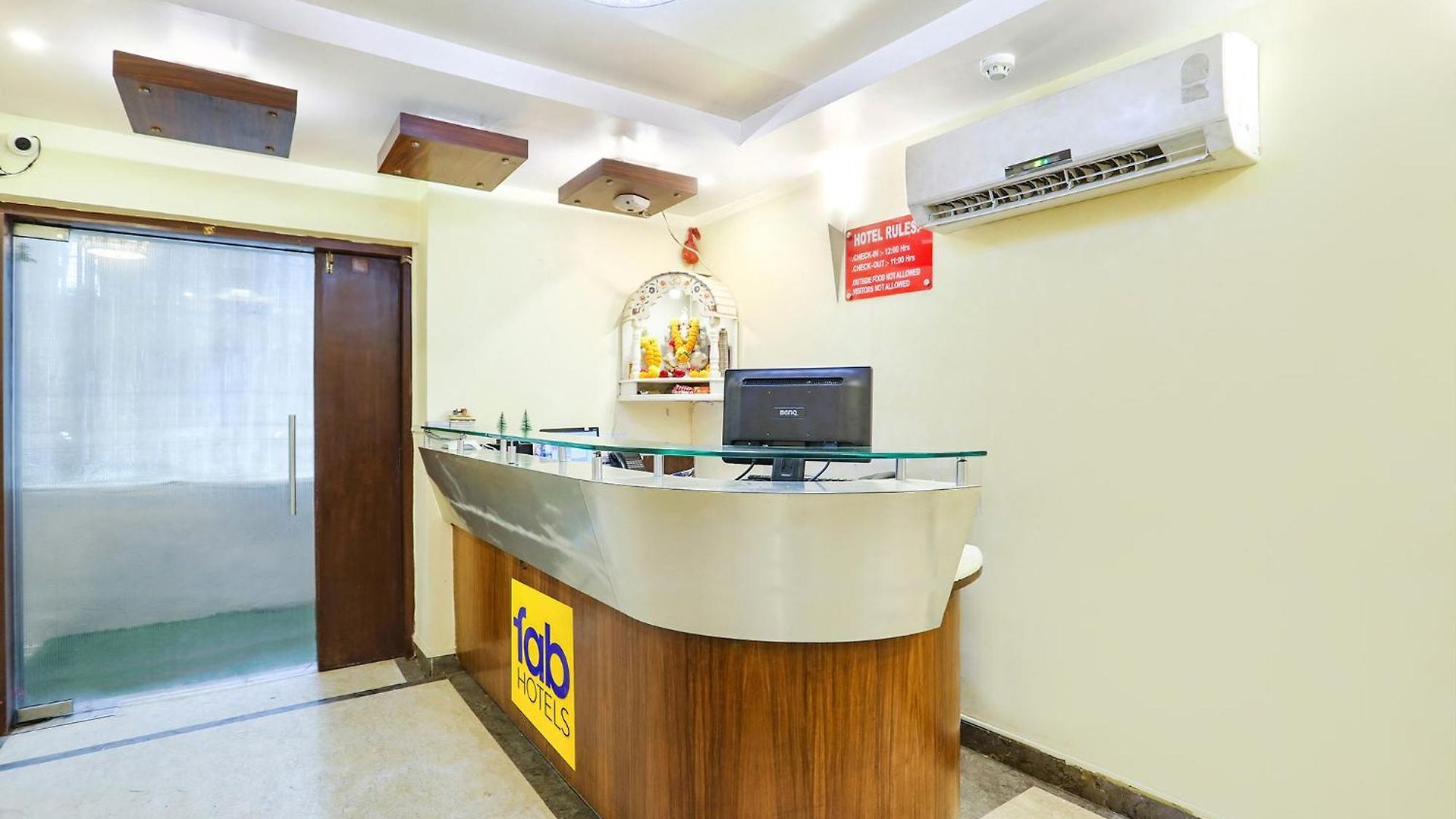 Fabhotel Shubhangan - Nr Bandra 3*