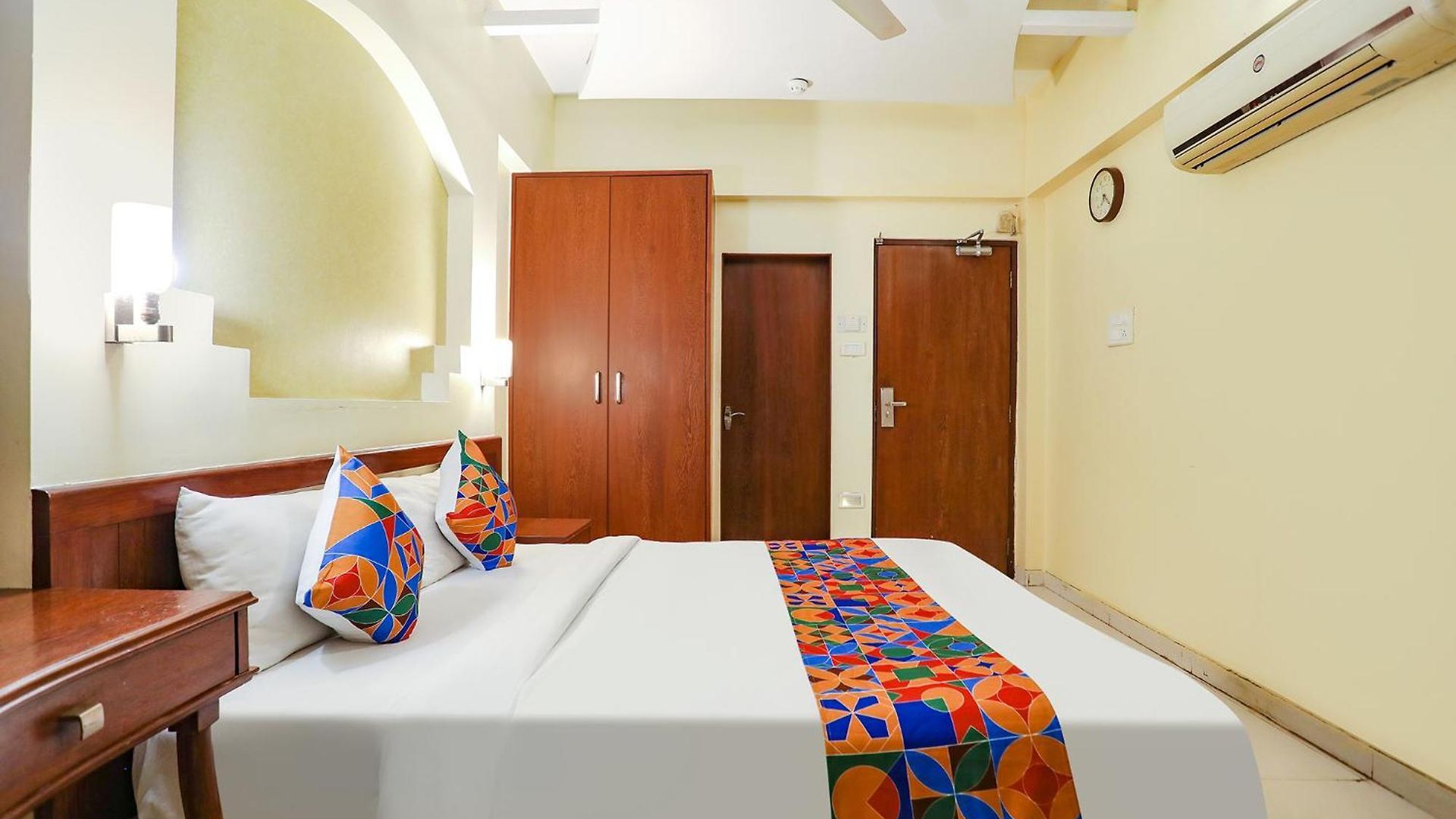 Fabhotel Shubhangan - Nr Bandra