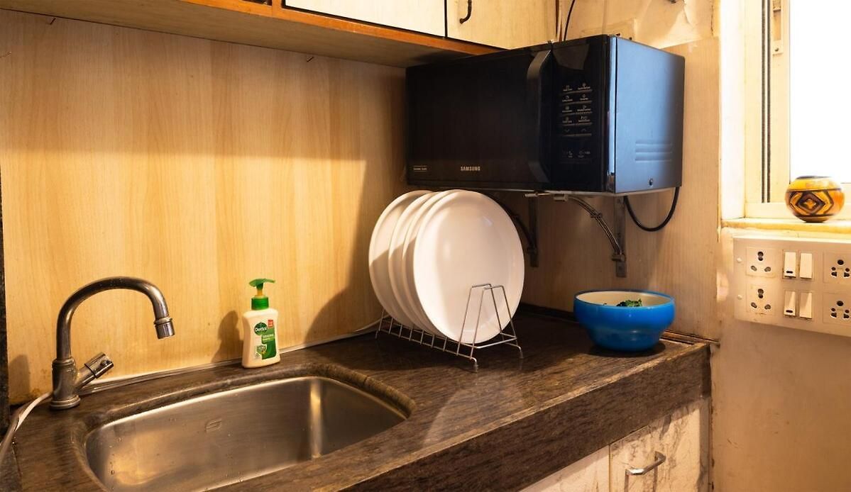 Apartment Cosy Artistic In Andheri H