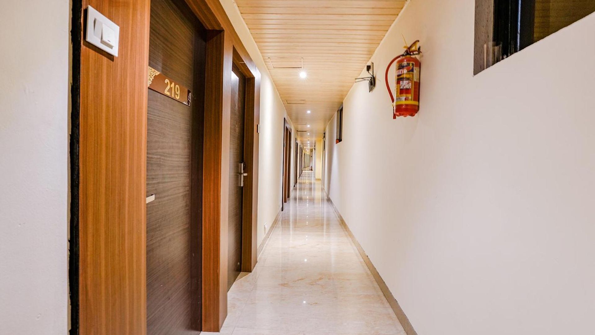 Fabexpress Embassy - Nr Bkc Hotel Mumbai