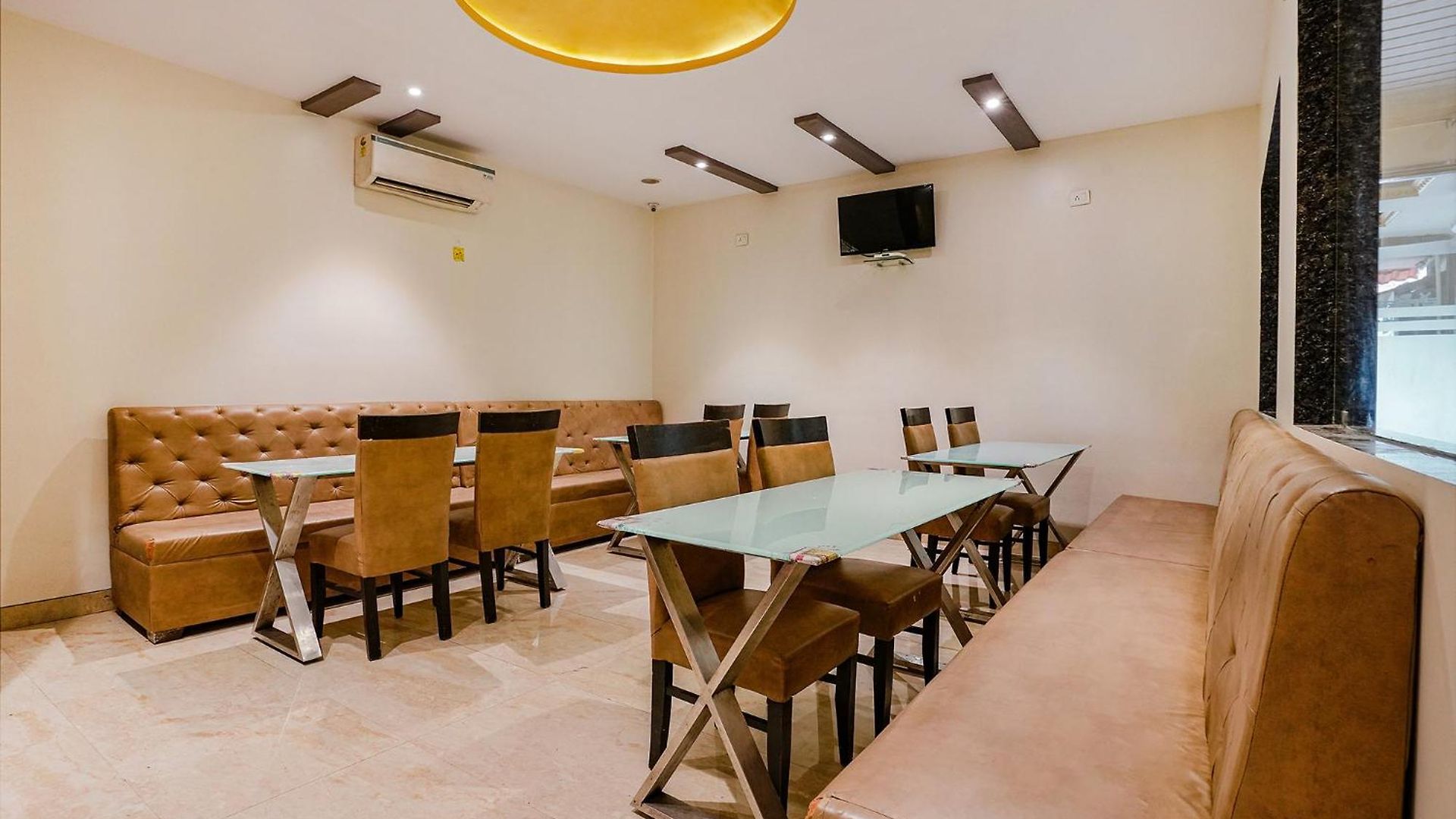 Fabexpress Embassy - Nr Bkc