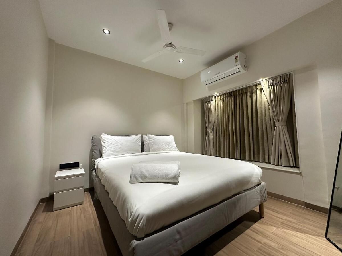 Apartment Plush Bandra West - Luxury 2bhk & Study Mumbai