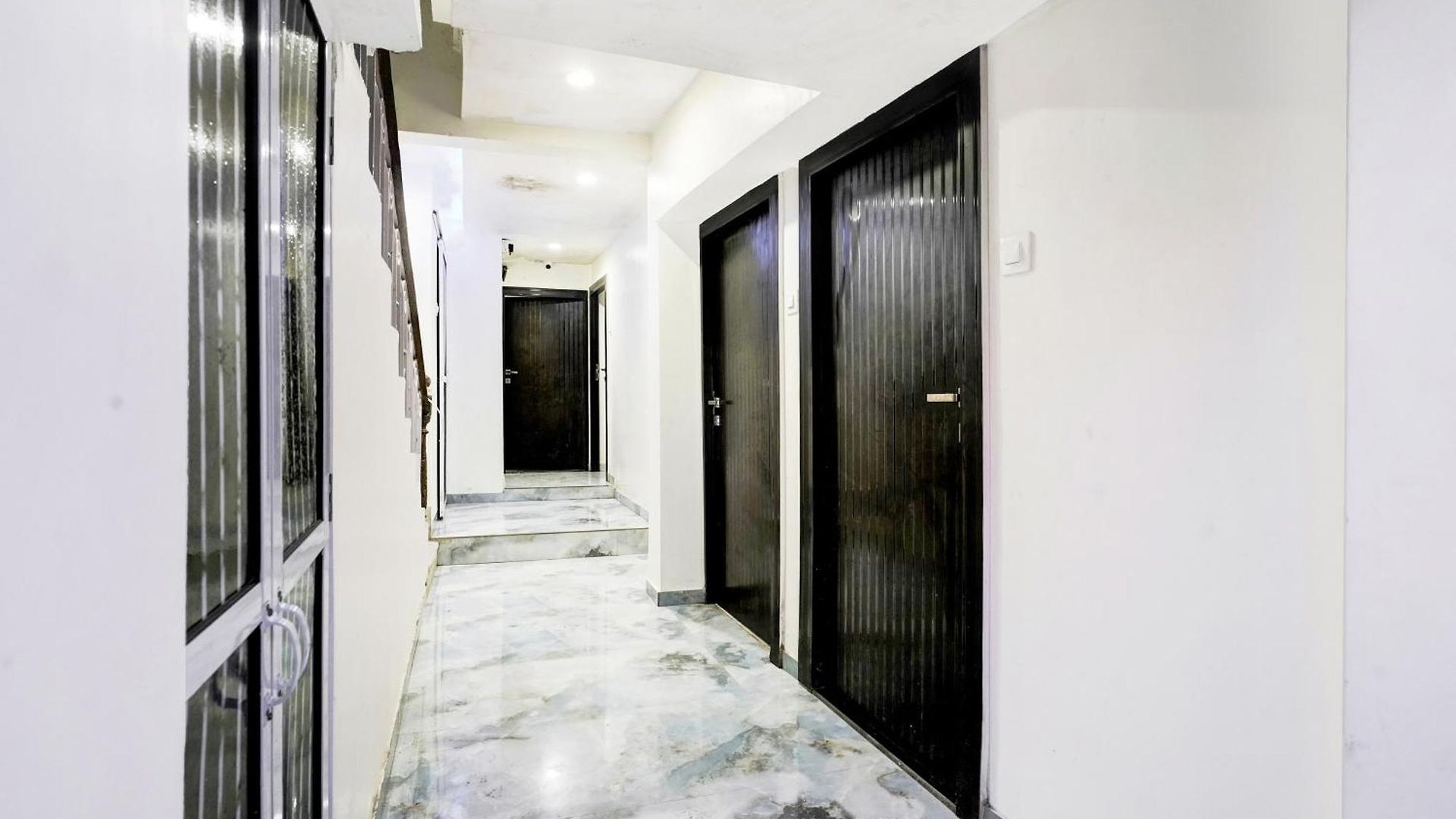 Collection O Goregaon Near Film Formerly Cupid 3*