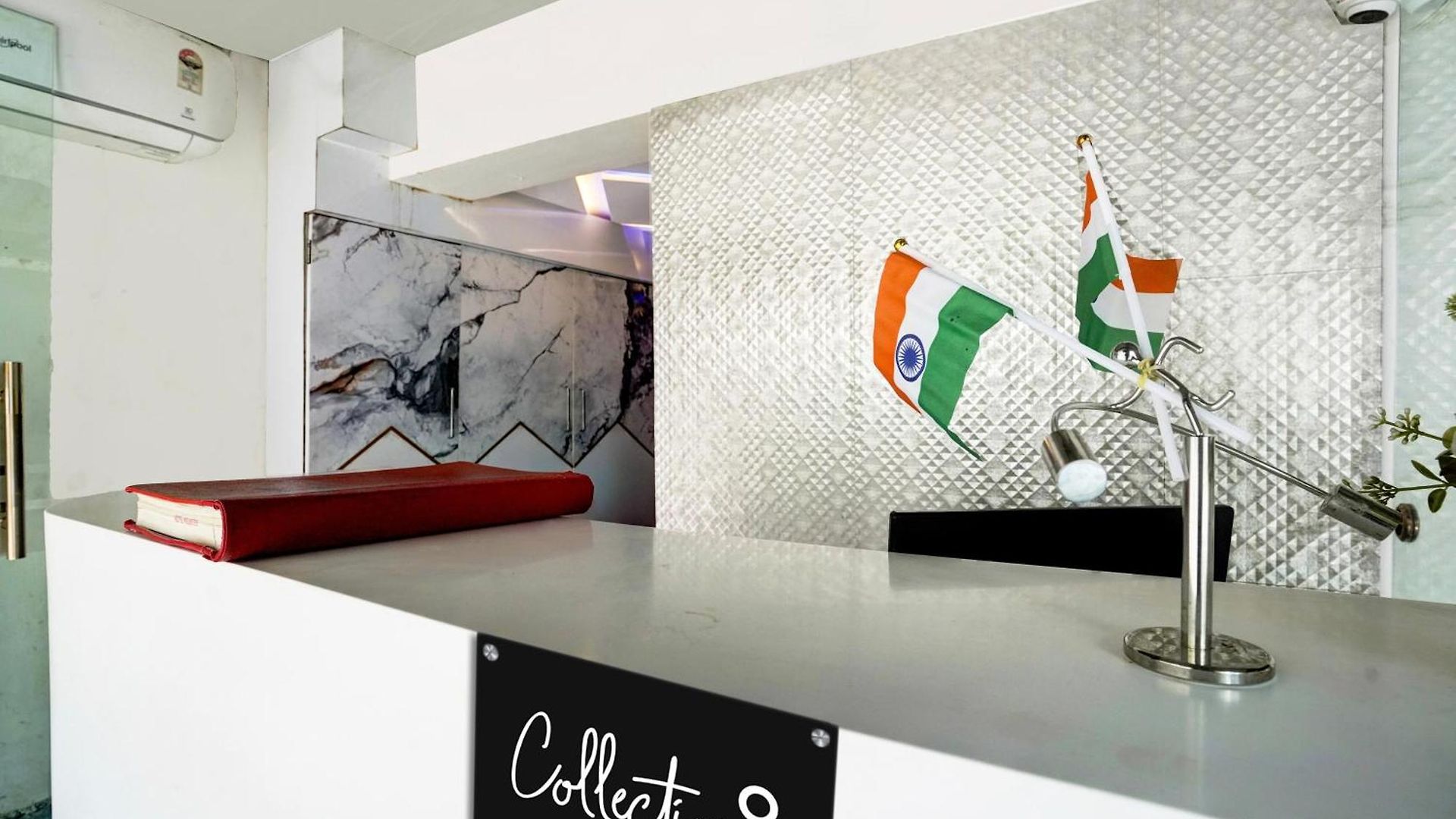 Hotel Collection O Goregaon Near Film Formerly Cupid