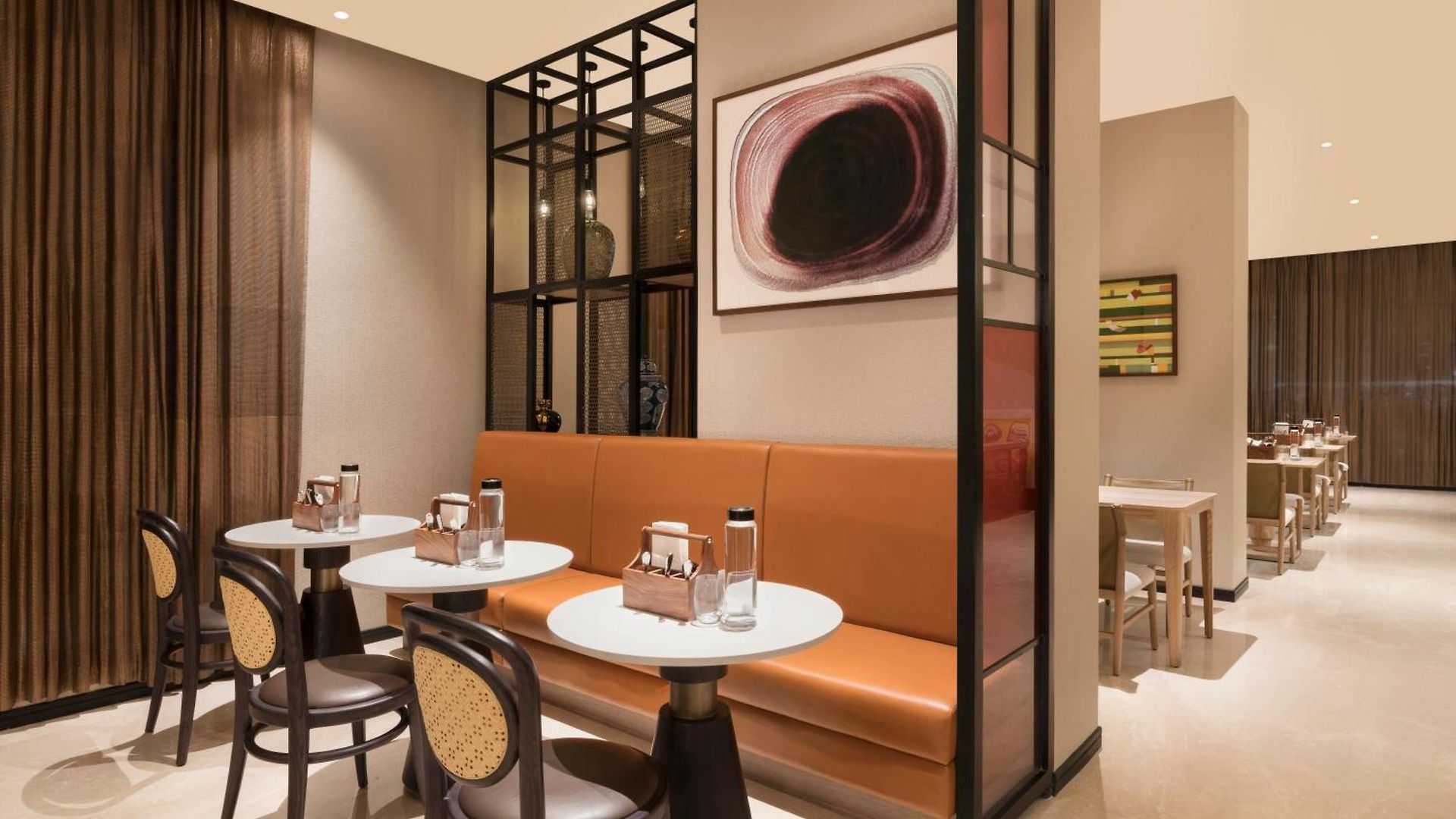 Ibis Bkc Hotel 4*