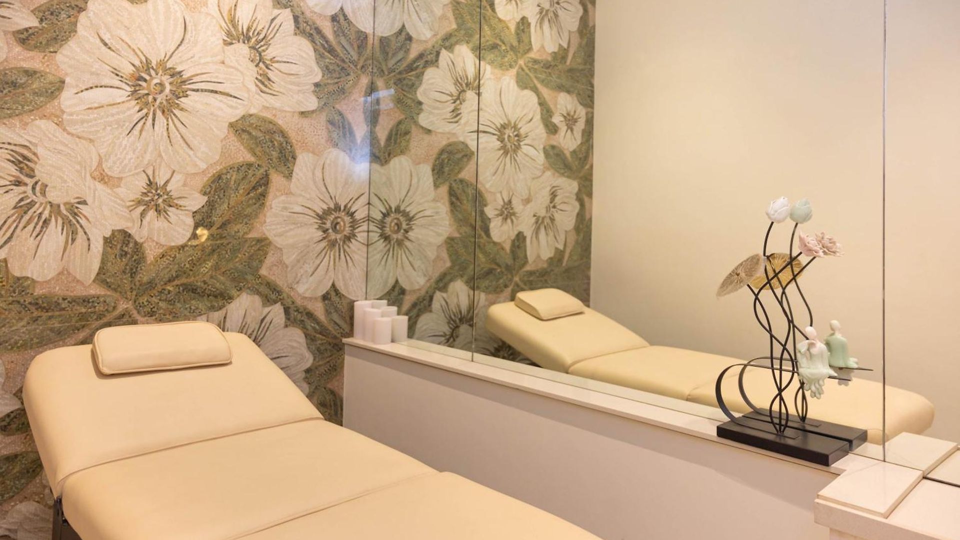Hotel Z Bliss Suites, Bkc Mumbai