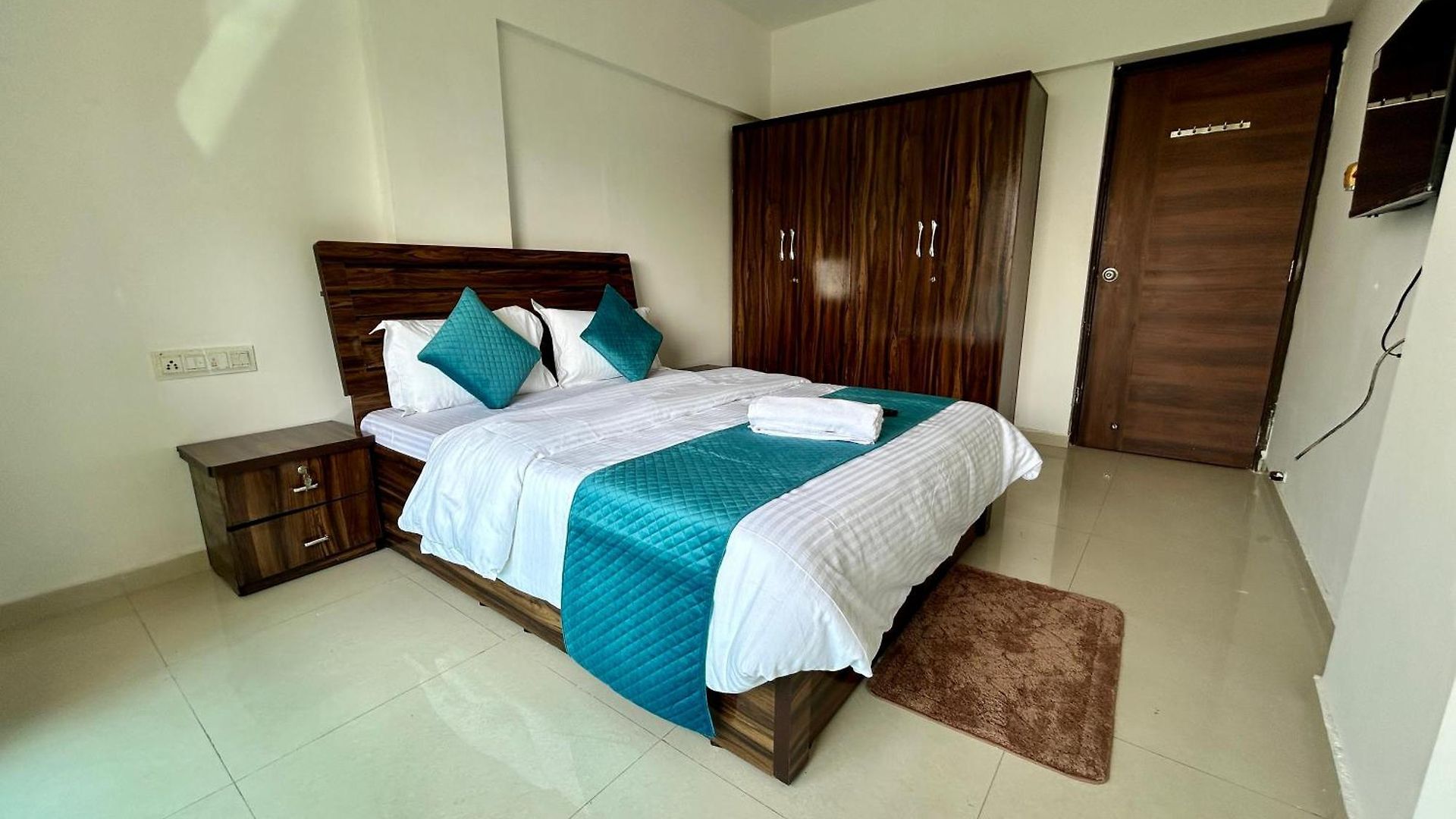 Zenith Homes - Boomerang Aparthotel