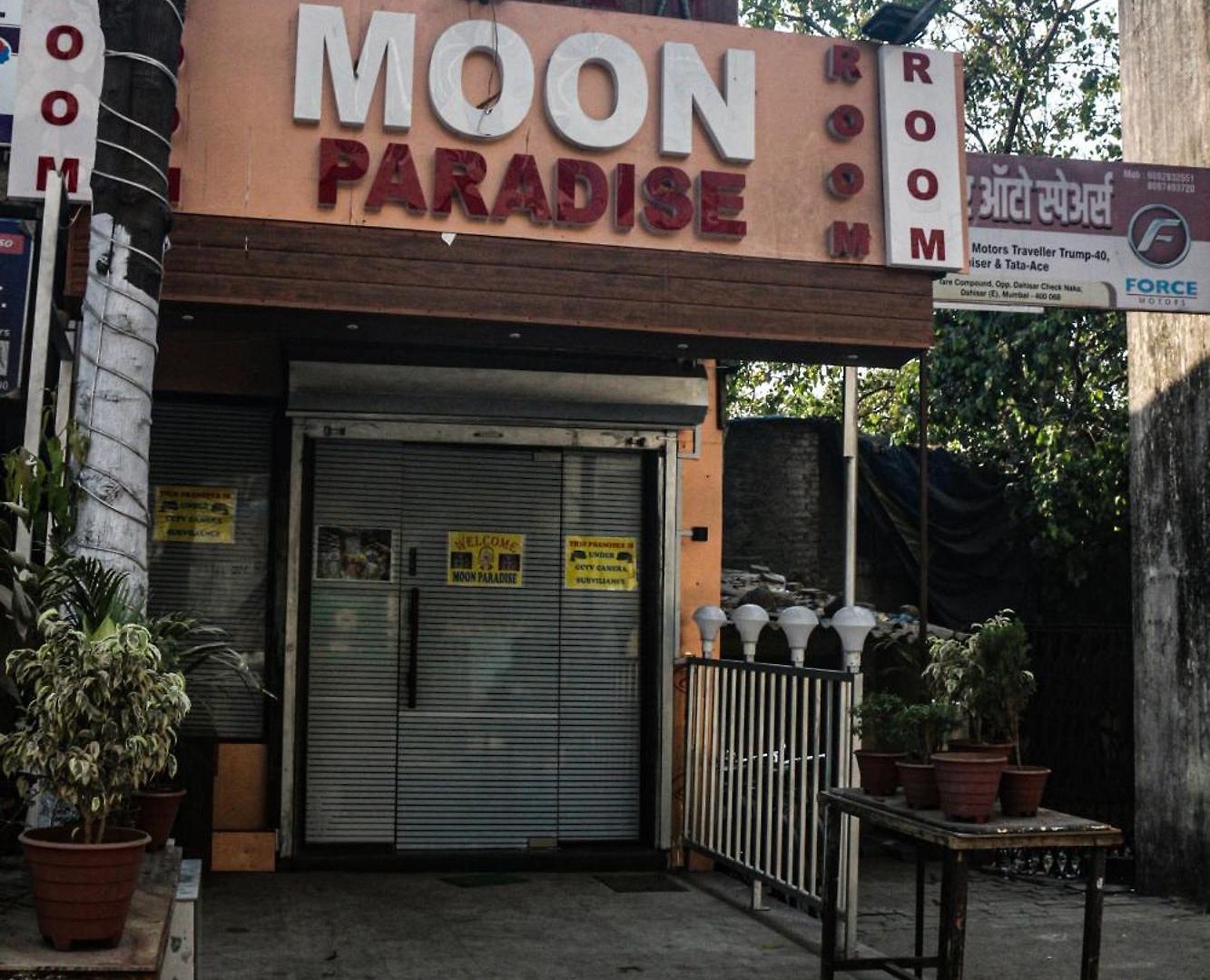 Hotel Moon Paradise