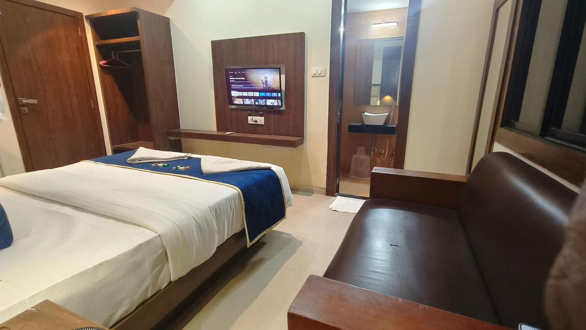 Ashraya International Mumbai