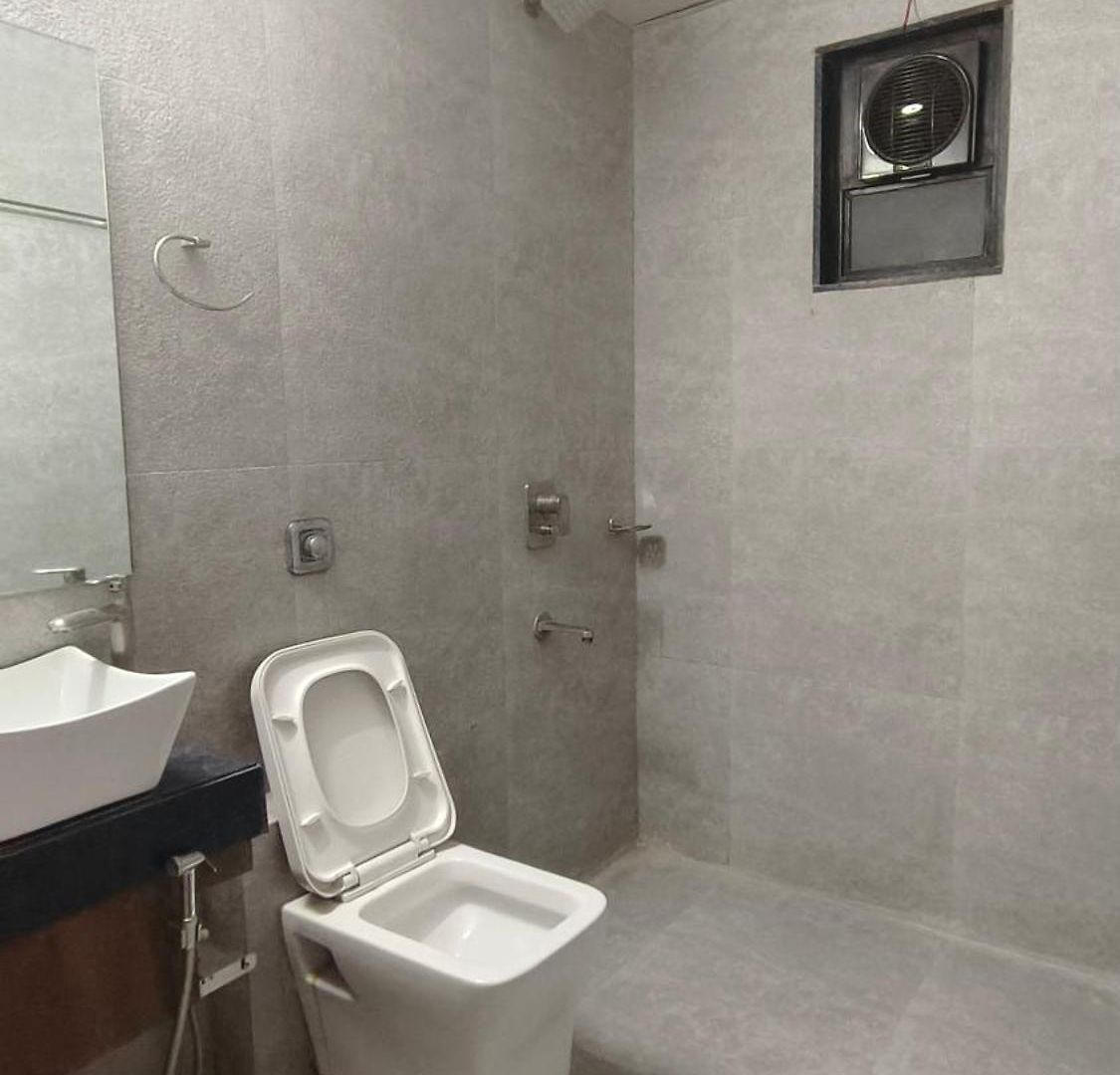 Hotel Ashraya International 3*