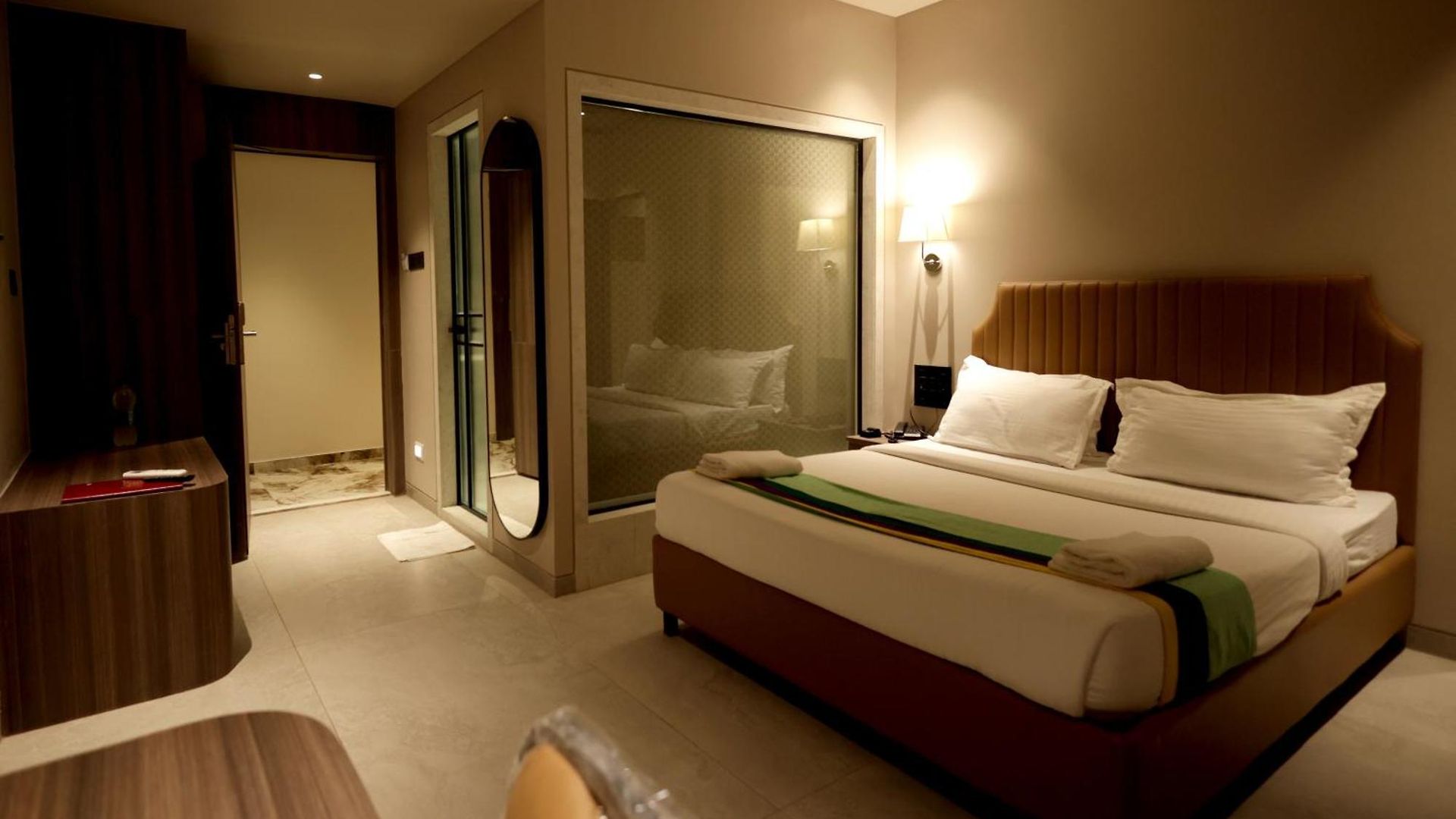 Hotel Golden Tulipz