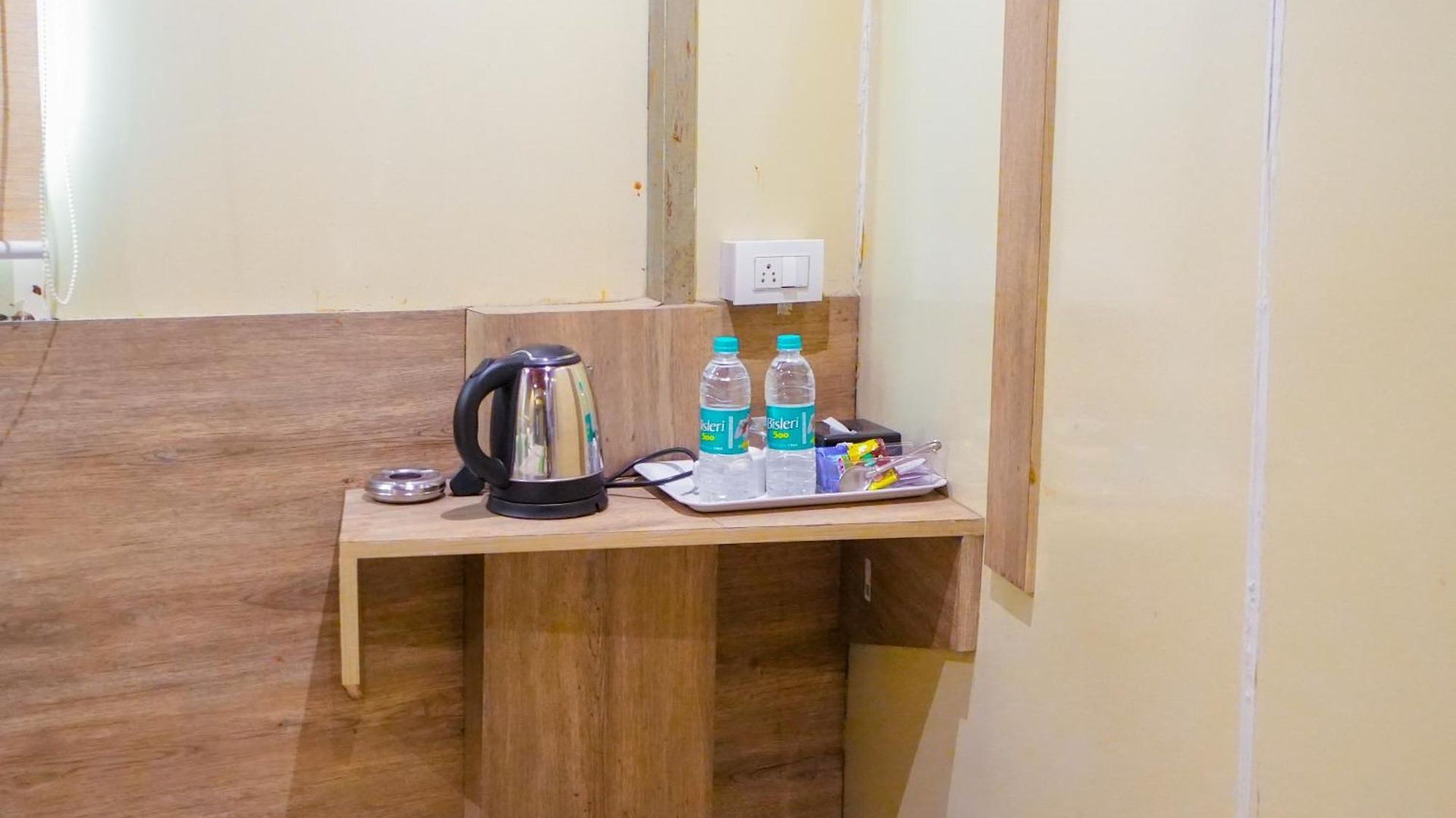 Hotel Skylink Hospitality Mahalaxmi