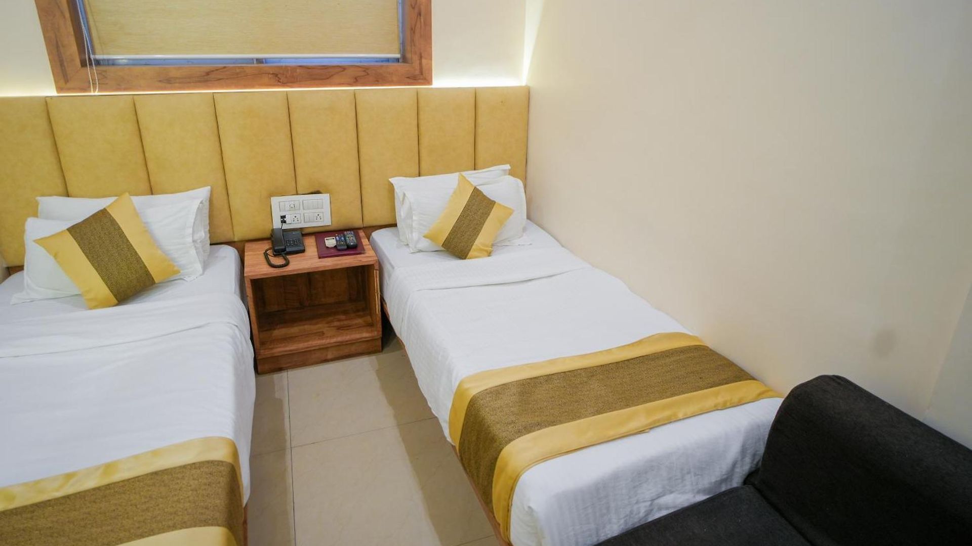 Skylink Hospitality Mahalaxmi 3*