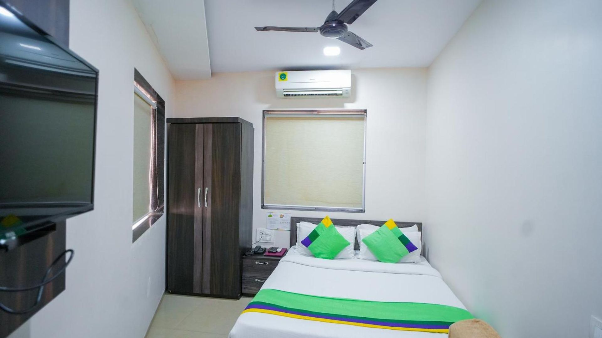 Hotel Skylink Hospitality Mahalaxmi Mumbai