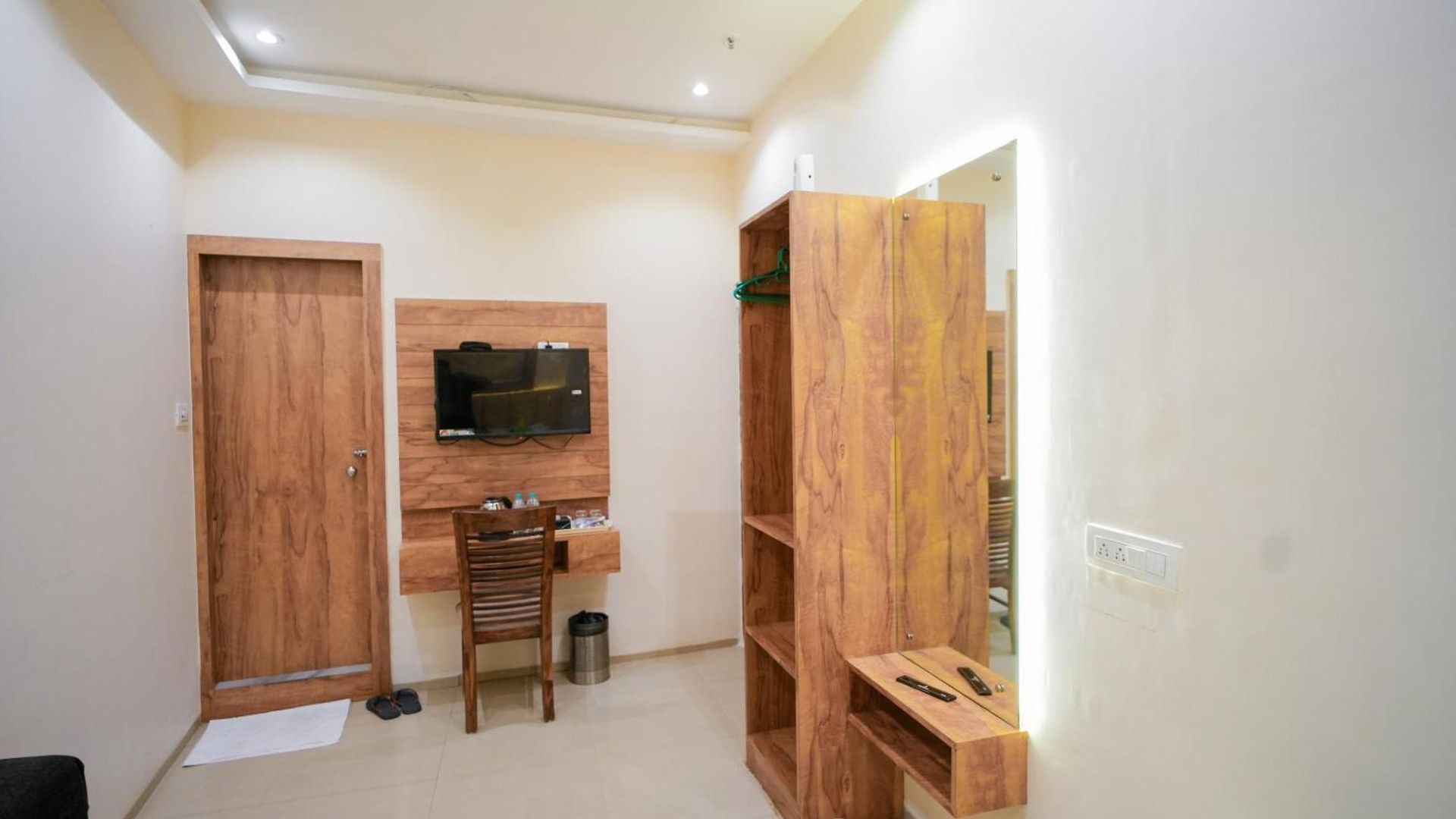 Skylink Hospitality Mahalaxmi