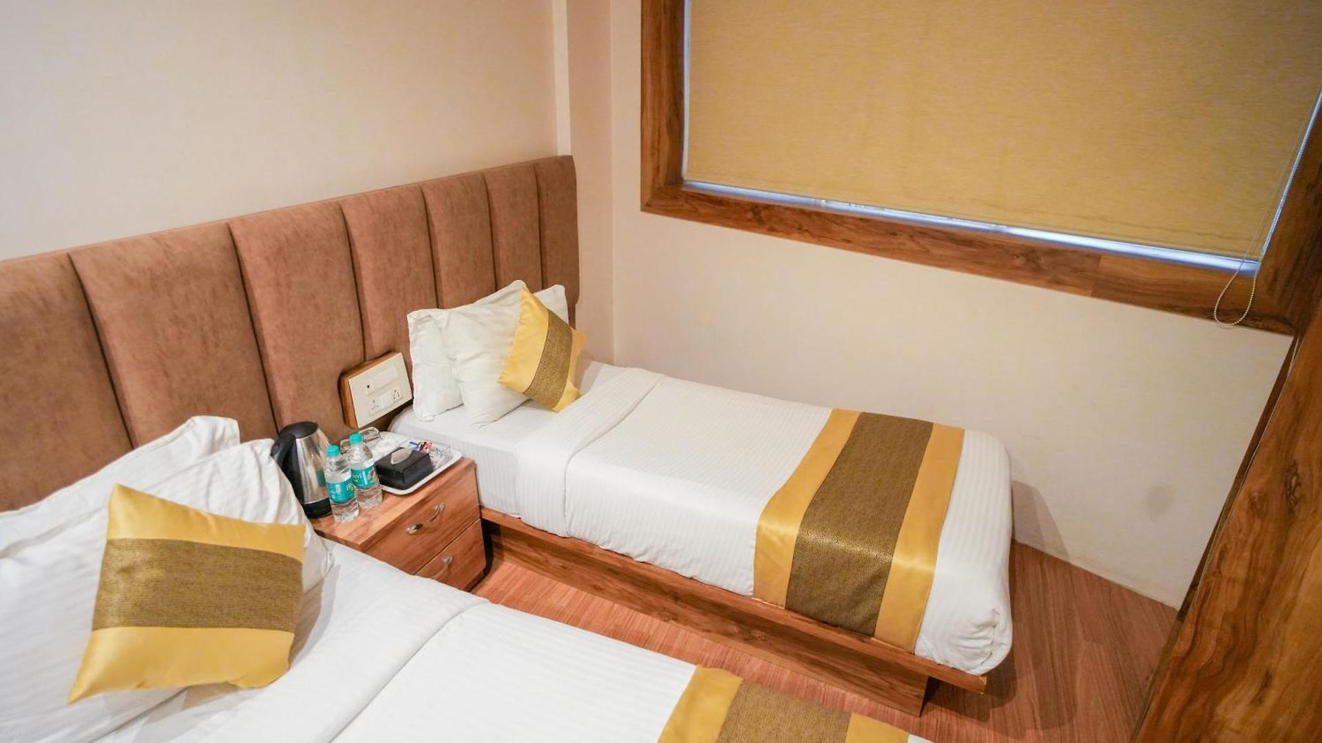 Hotel Skylink Hospitality Mahalaxmi Mumbai