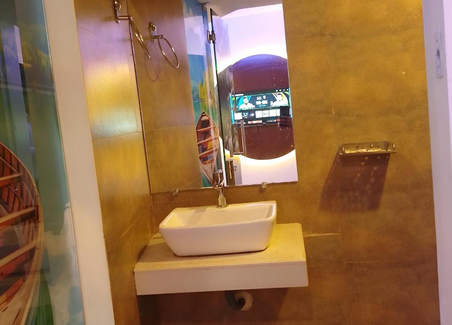 Glitz The Rio - Nr Solitaire Corporate Business Park Guest house Mumbai