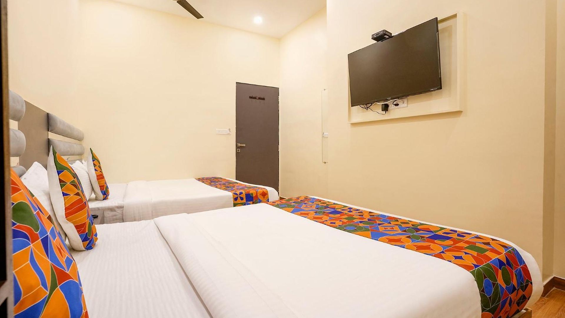 Fabhotel Freedom International 3* Mumbai