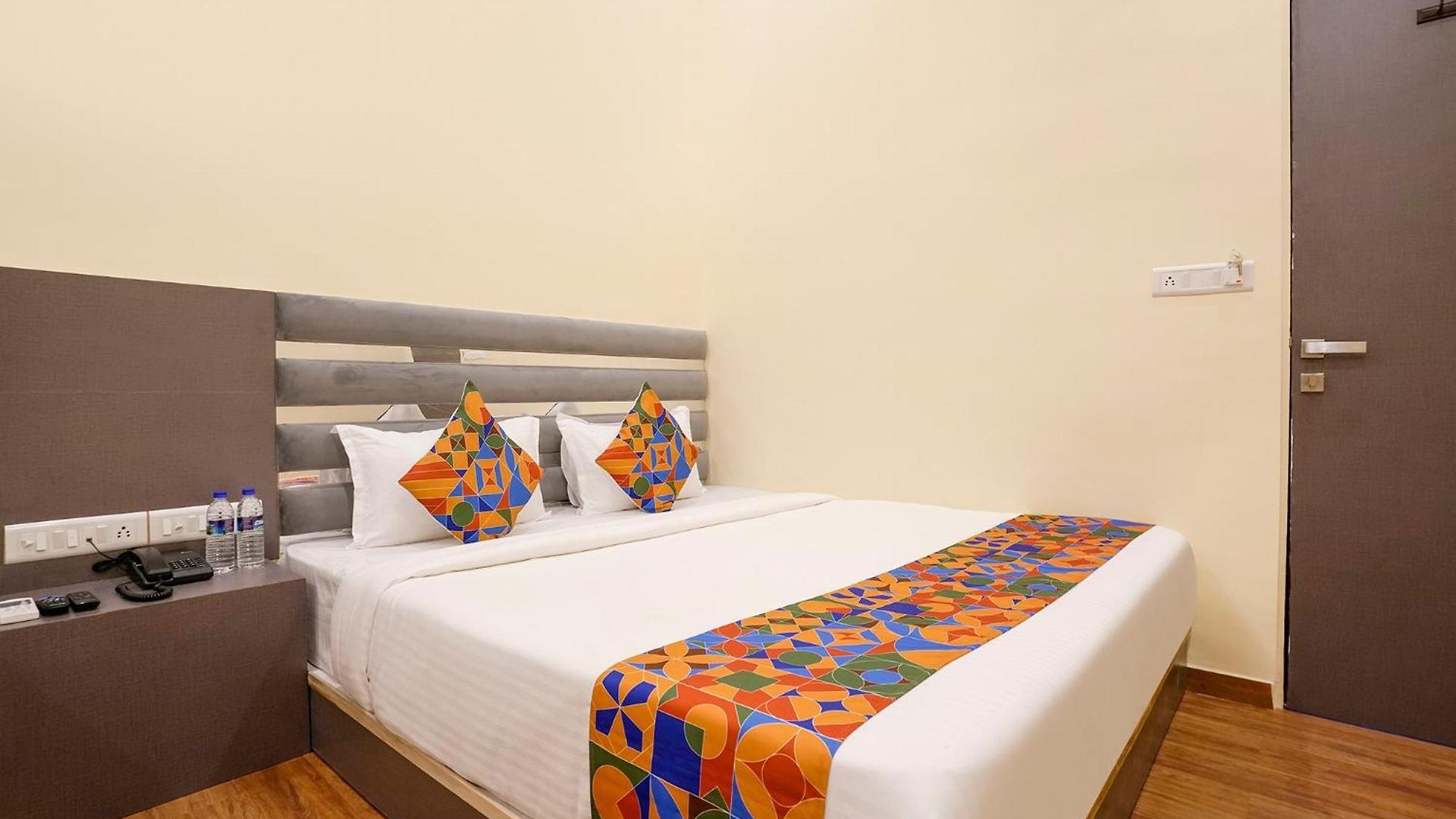 Fabhotel Freedom International 3*