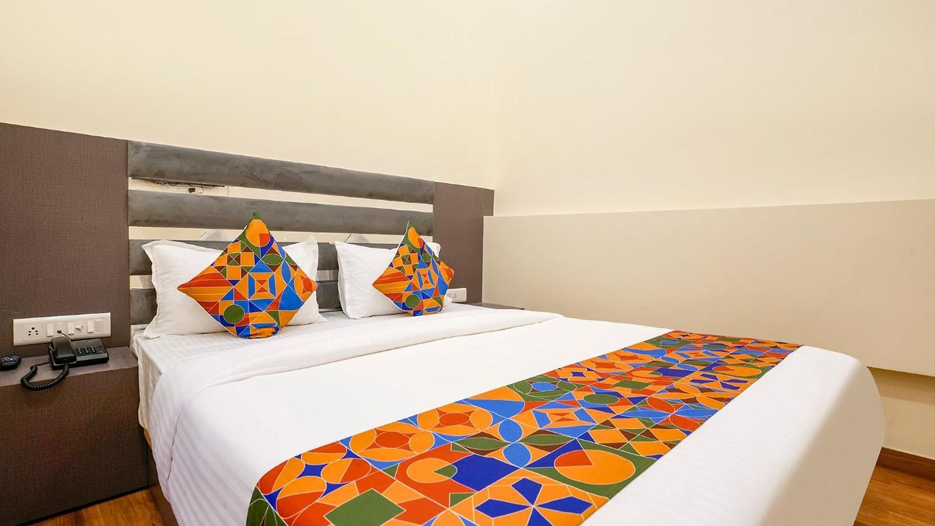 Fabhotel Freedom International Hotel Mumbai