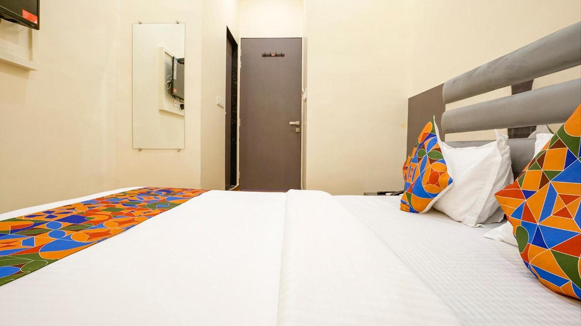 Fabhotel Freedom International Hotel 3*
