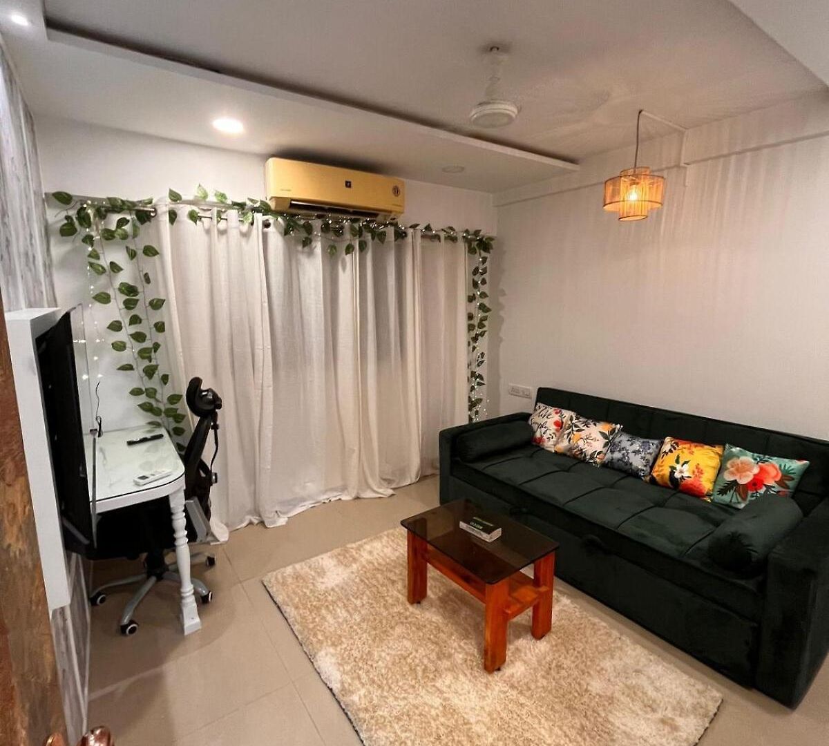 Apartment Carter Bay Peaceful Near The Shore, Bandra