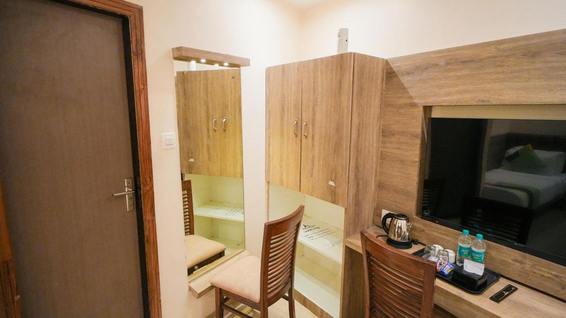 Hotel Skylink Hospitality Mahalaxmi 3*