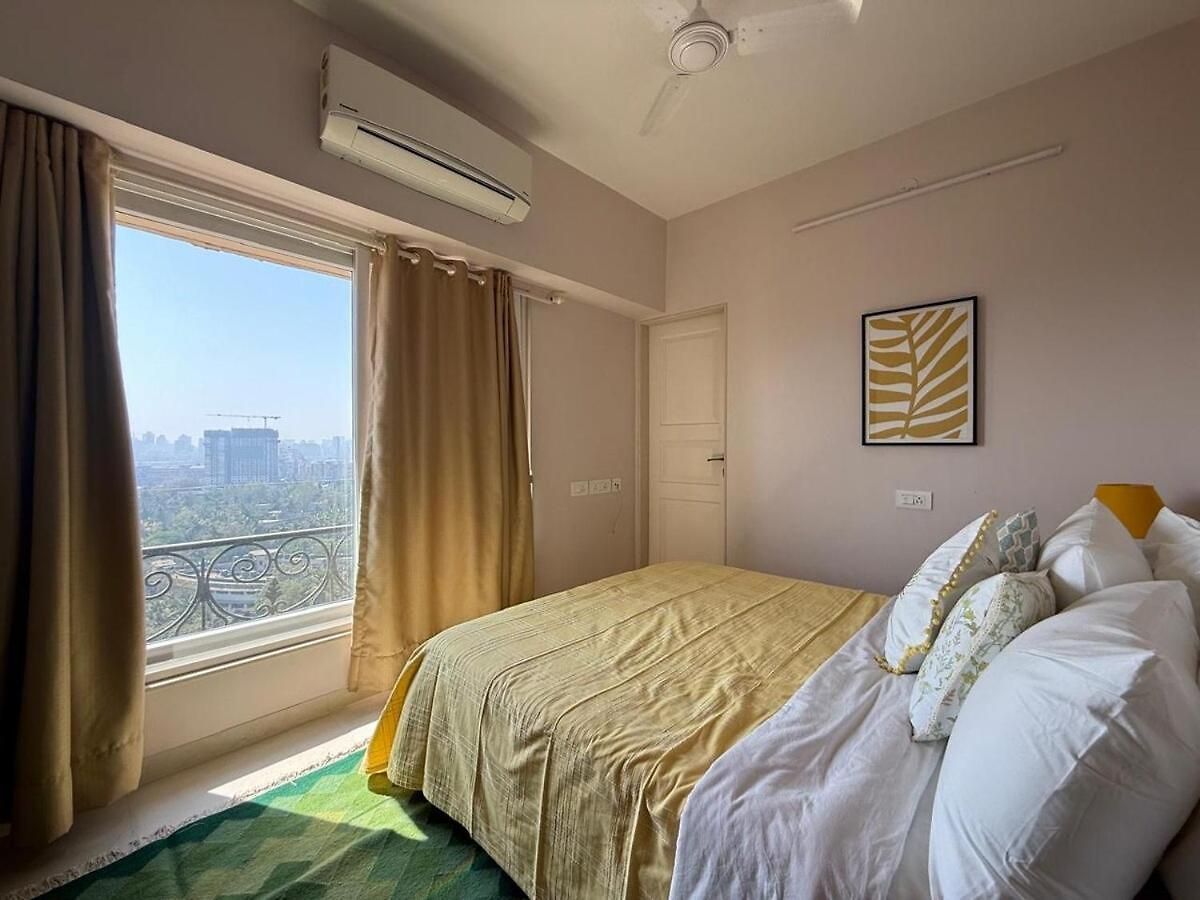 Apartment Connekthomes - 5 Star 3bed3bath Luxury Pool, Gym Near Airport Bkc *