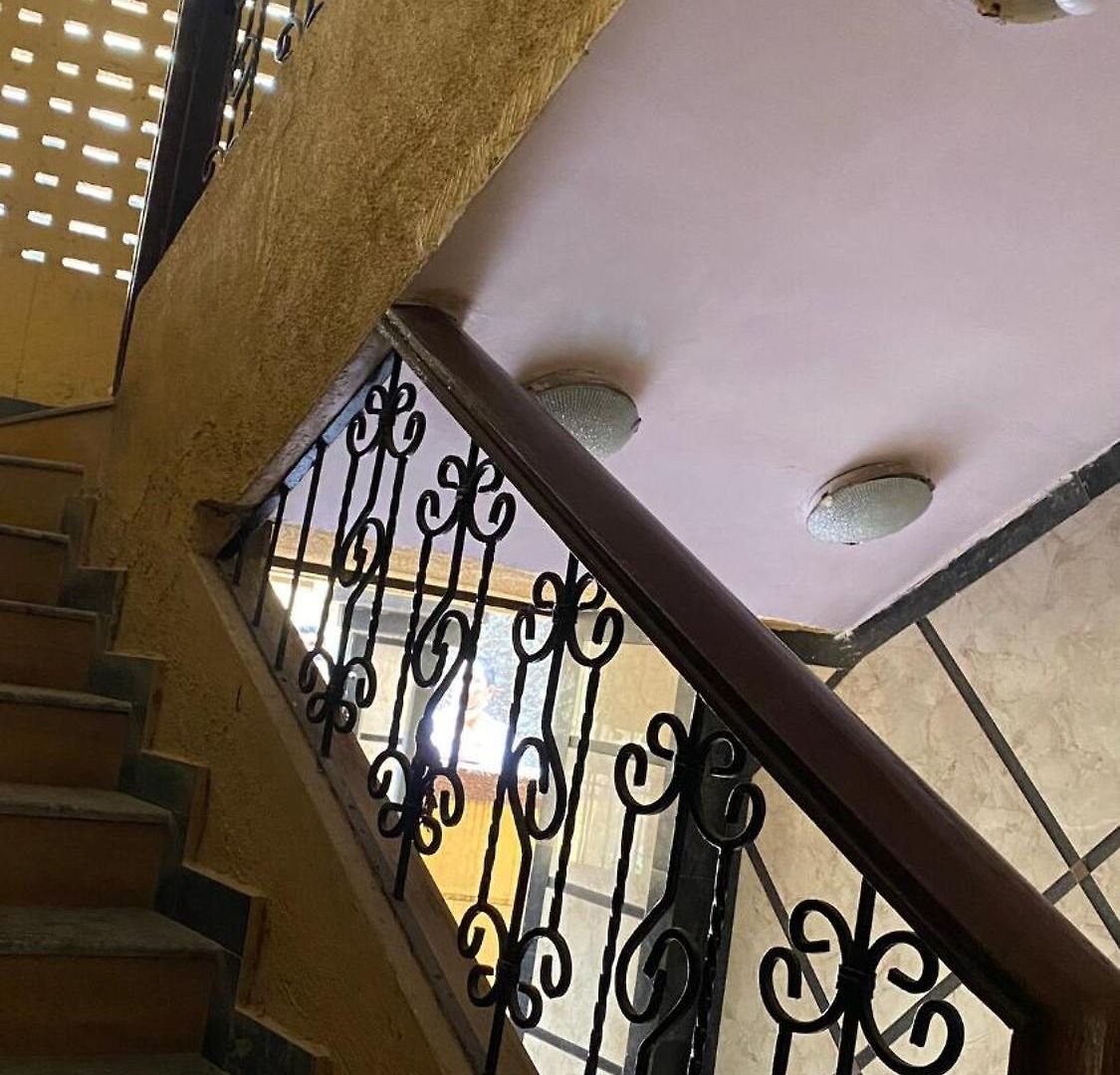 Chic Pad In Bandra West Mumbai