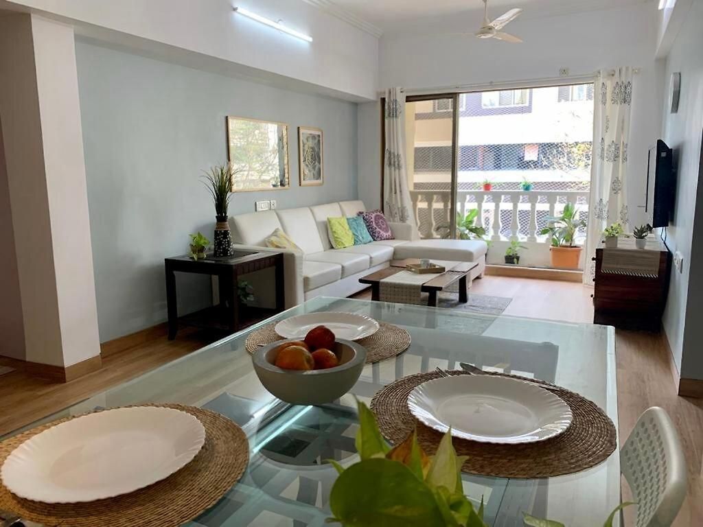 Apartment Entire 3 Bedroom With Balconies Bandra *